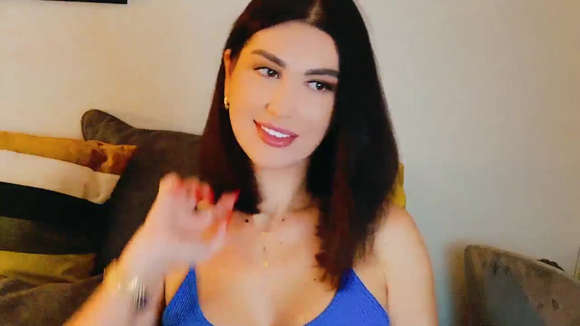 Gallery image thumbnail from AllisonDesire's myfreecams stream on, 09/18/2024, 16:26 image 13 of 20
