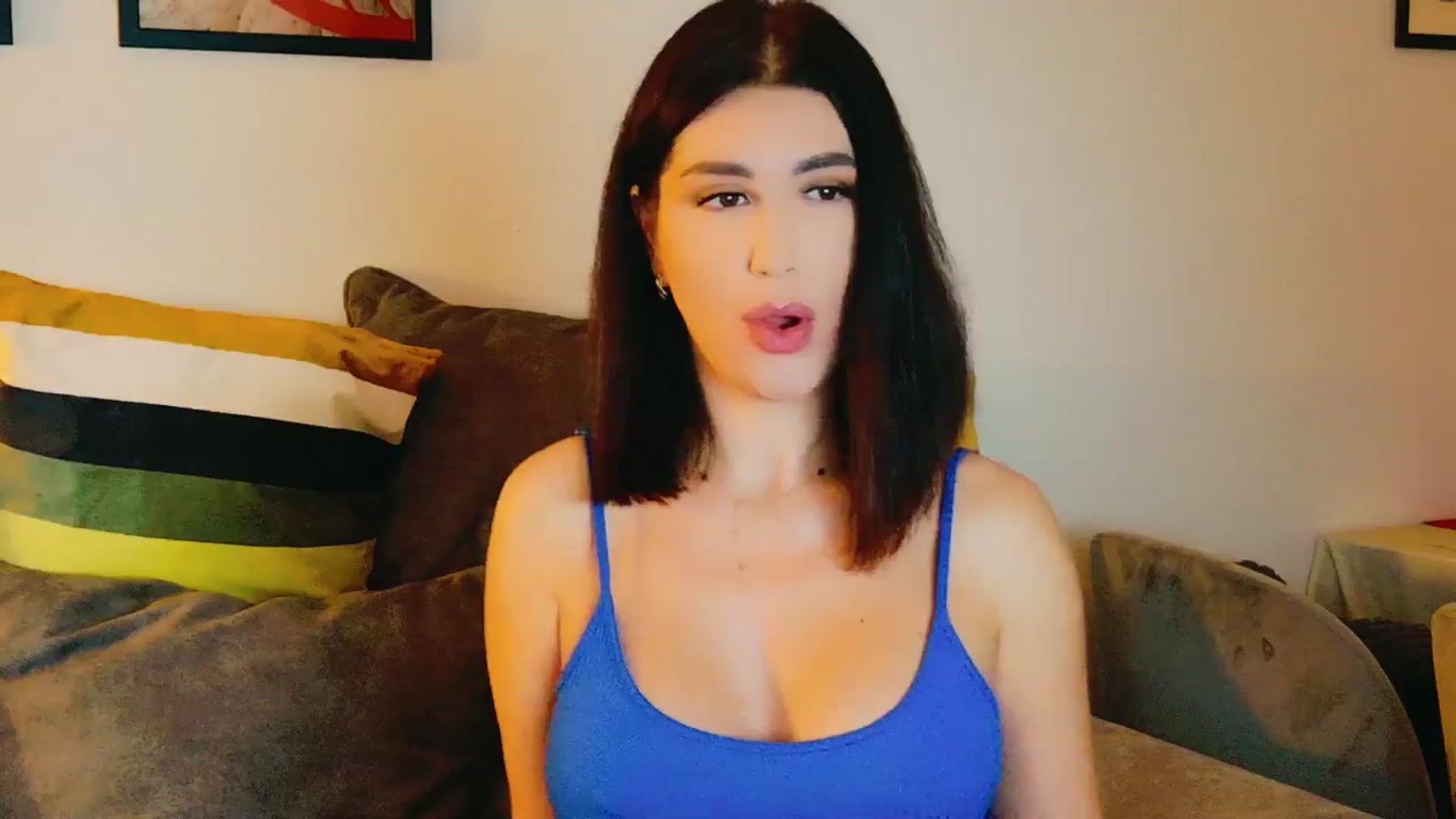Gallery image thumbnail from AllisonDesire's myfreecams stream on, 09/18/2024, 17:24 image 3 of 20
