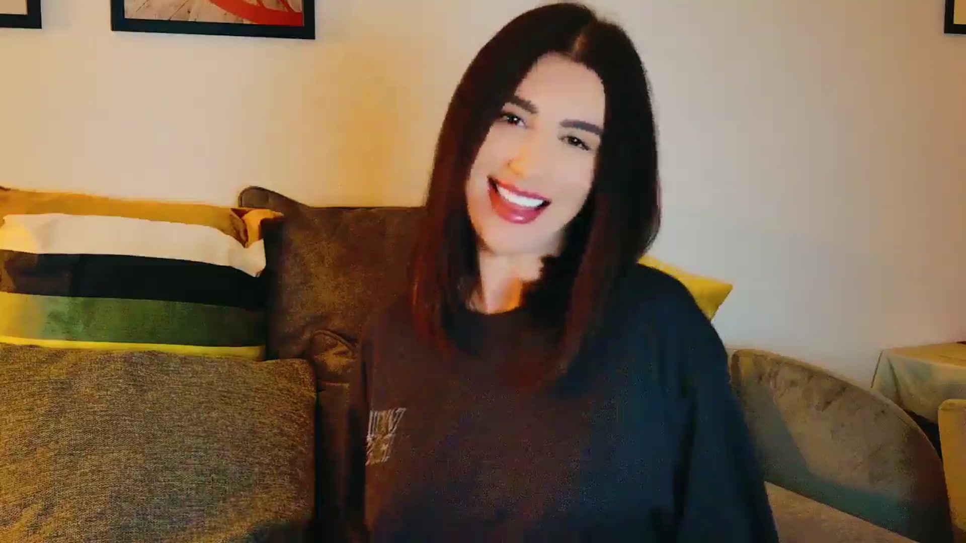 Gallery image thumbnail from AllisonDesire's myfreecams stream on, 10/08/2024, 16:21 image 13 of 20