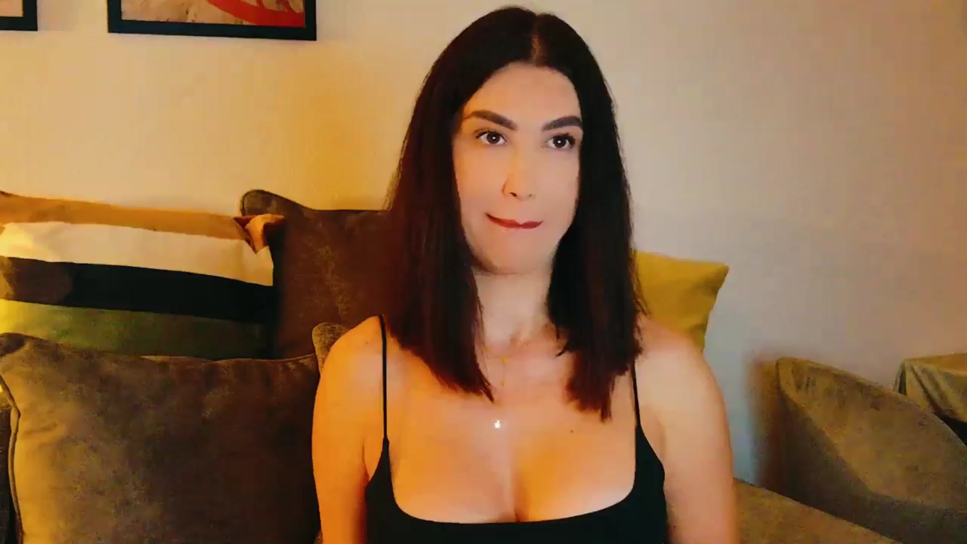 Gallery image thumbnail from AllisonDesire's myfreecams stream on, 10/12/2024, 18:26 image 6 of 20