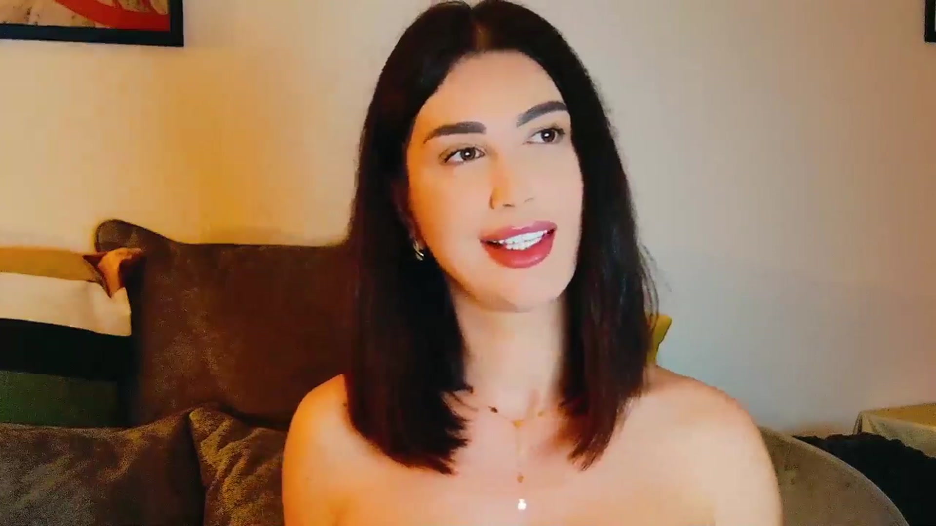 Gallery image thumbnail from AllisonDesire's myfreecams stream on, 10/13/2024, 19:51 image 17 of 20