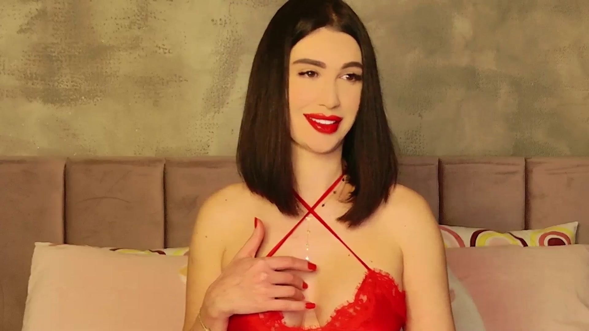 Gallery image thumbnail from AllisonDesire's myfreecams stream on, 12/05/2024, 15:27 image 10 of 20