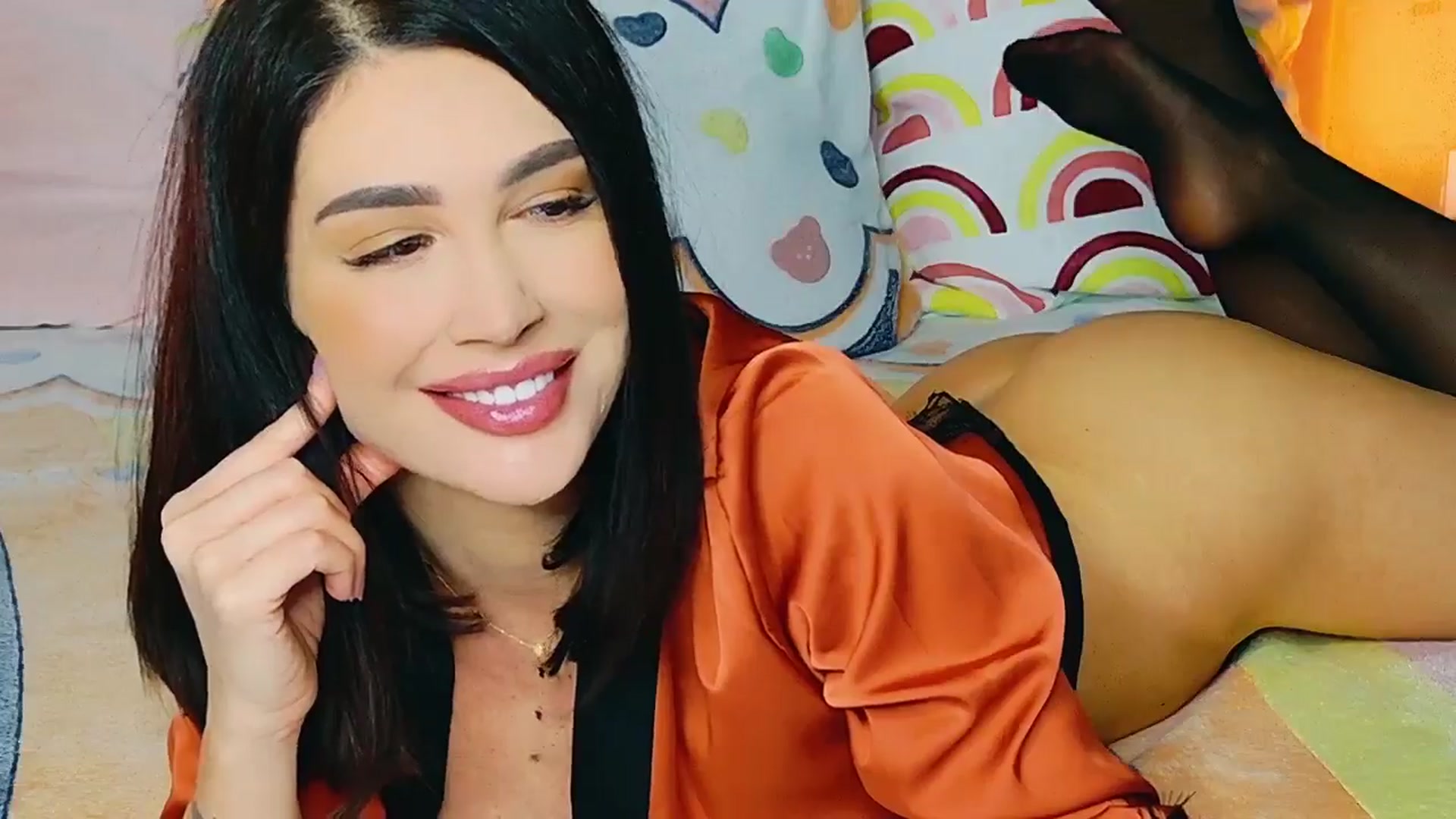 Gallery image thumbnail from AllisonDesire's myfreecams stream on, 01/05/2025, 22:04 image 15 of 20