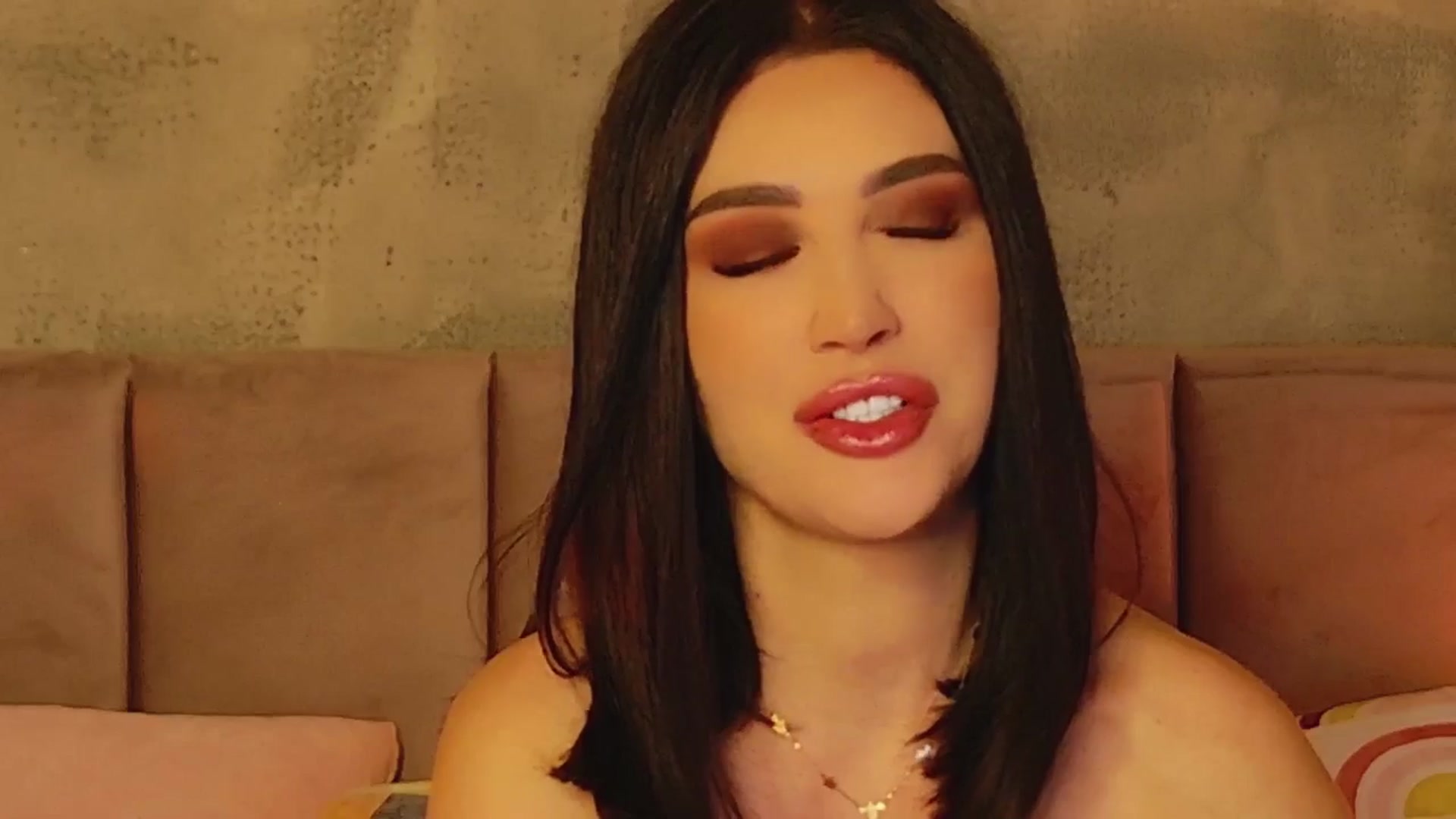 Gallery image thumbnail from AllisonDesire's myfreecams stream on, 01/10/2025, 22:10 image 17 of 20