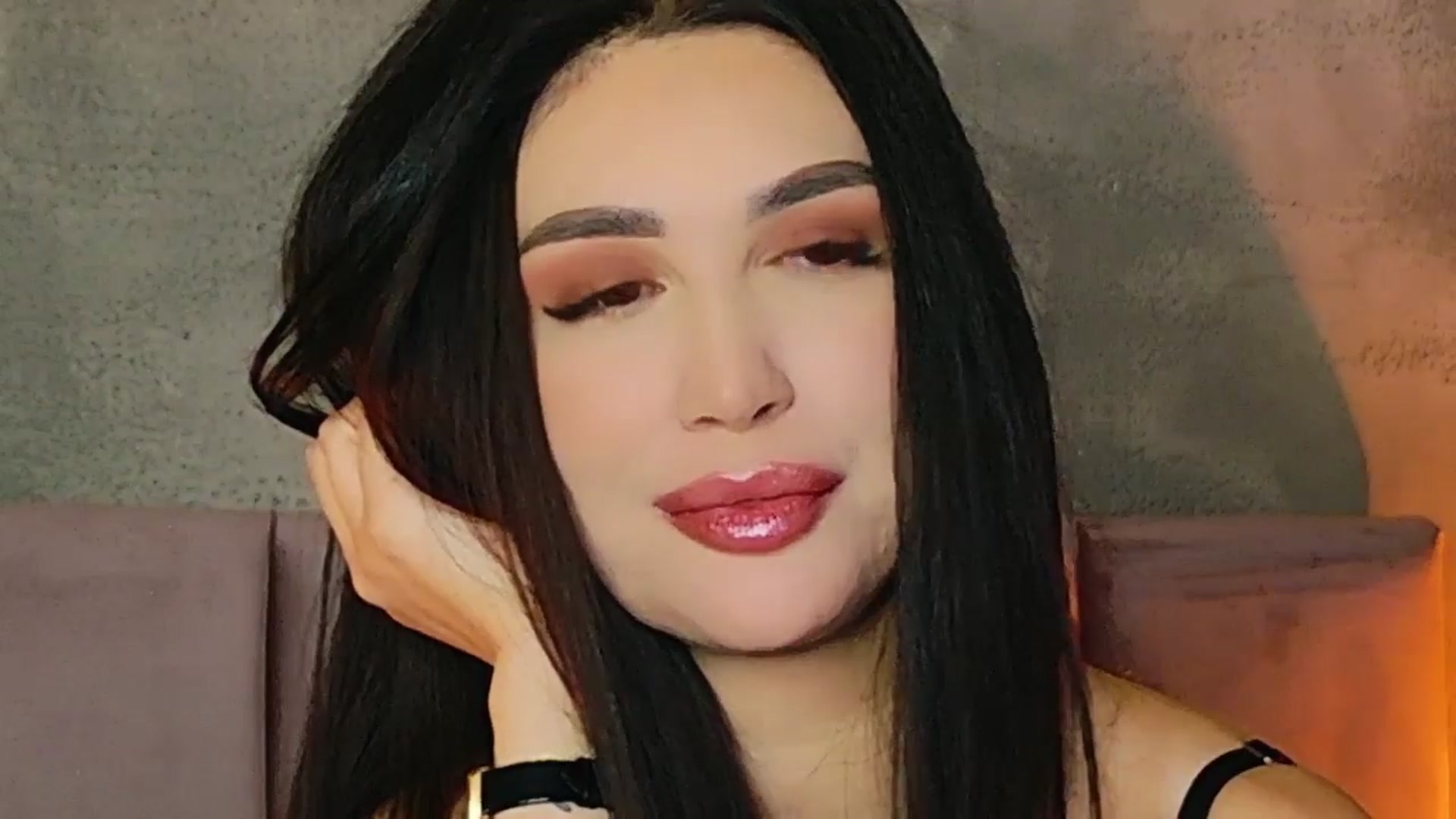 Gallery image thumbnail from AllisonDesire's myfreecams stream on, 01/16/2025, 21:18 image 20 of 20