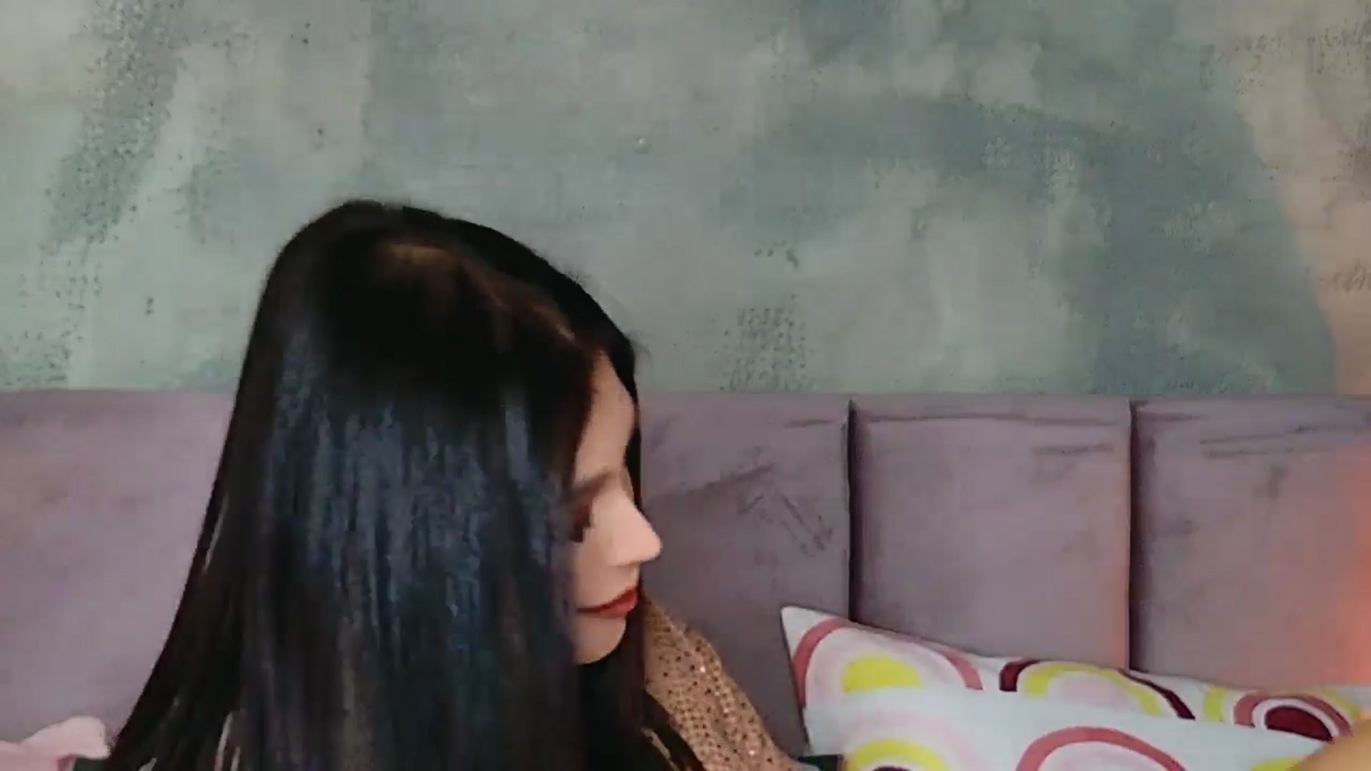 Gallery image thumbnail from AllisonDesire's myfreecams stream on, 01/20/2025, 22:07 image 13 of 20