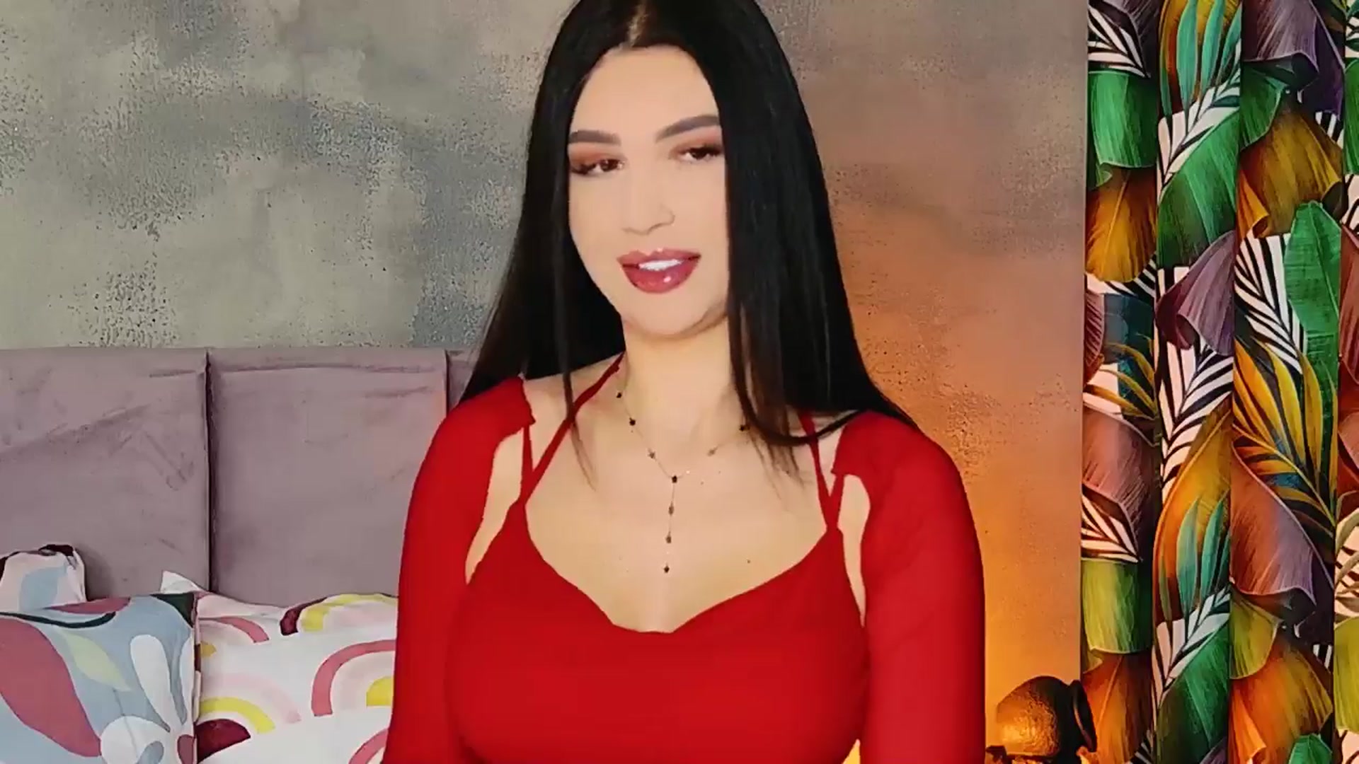Gallery image thumbnail from AllisonDesire's myfreecams stream on, 01/21/2025, 18:53 image 9 of 20