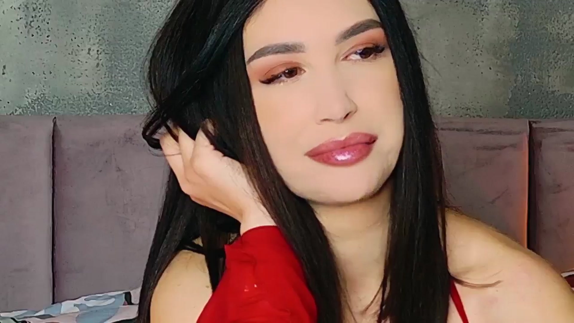Gallery image thumbnail from AllisonDesire's myfreecams stream on, 01/21/2025, 21:30 image 10 of 20
