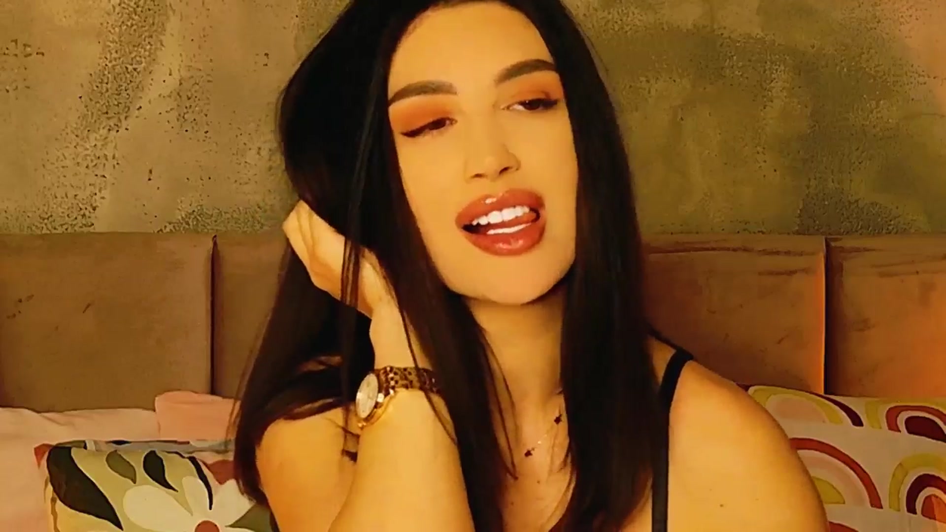 Gallery image thumbnail from AllisonDesire's myfreecams stream on, 01/23/2025, 18:59 image 17 of 20