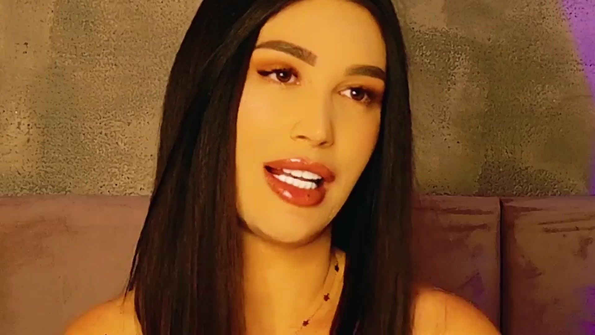 Gallery image thumbnail from AllisonDesire's myfreecams stream on, 02/07/2025, 21:47 image 6 of 20