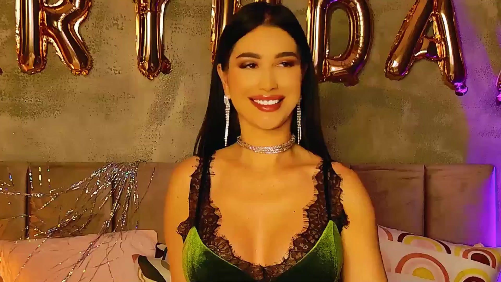 Gallery image thumbnail from AllisonDesire's myfreecams stream on, 02/08/2025, 22:00 image 20 of 20