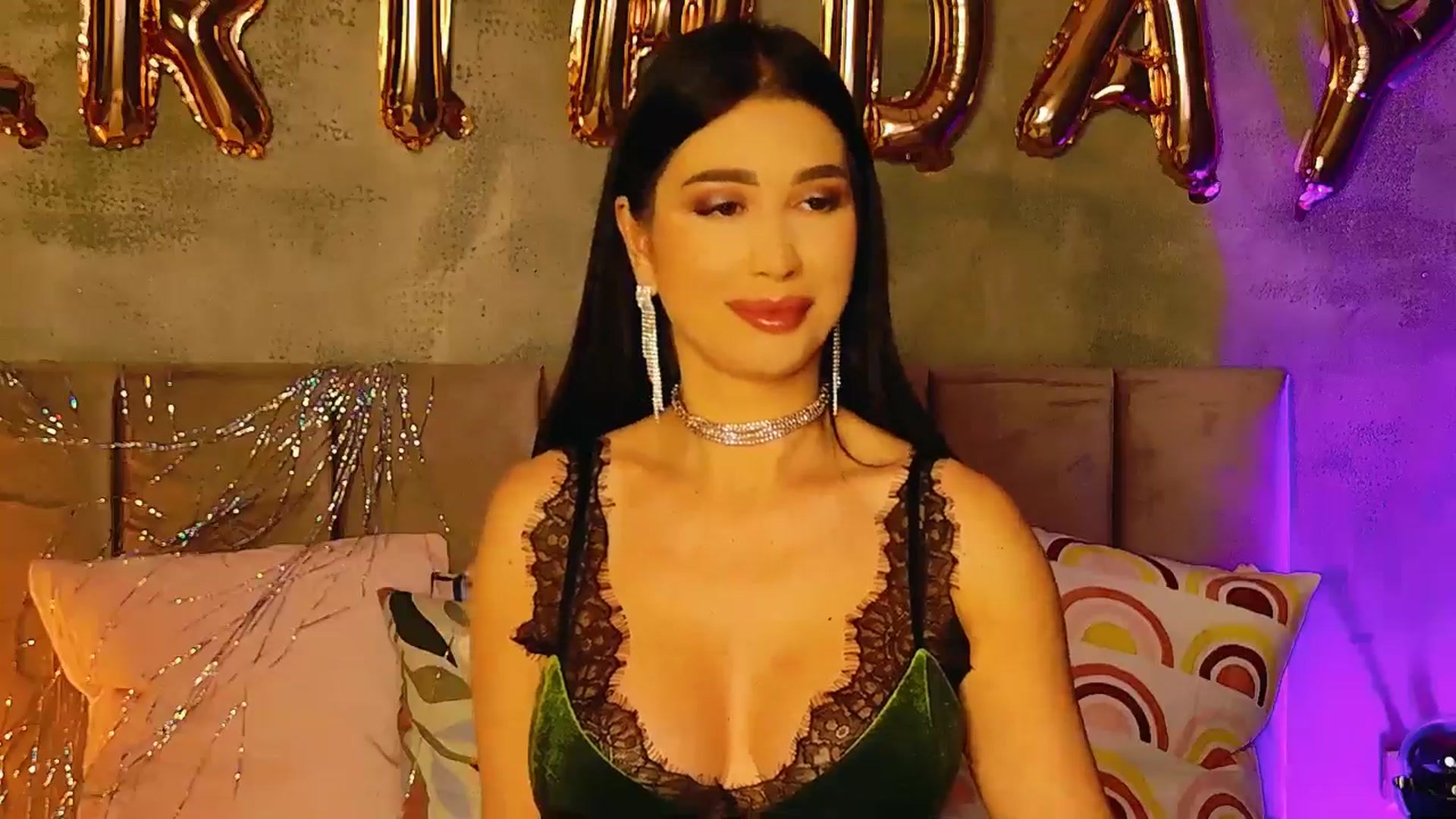 Gallery image thumbnail from AllisonDesire's myfreecams stream on, 02/09/2025, 24:14 image 2 of 20
