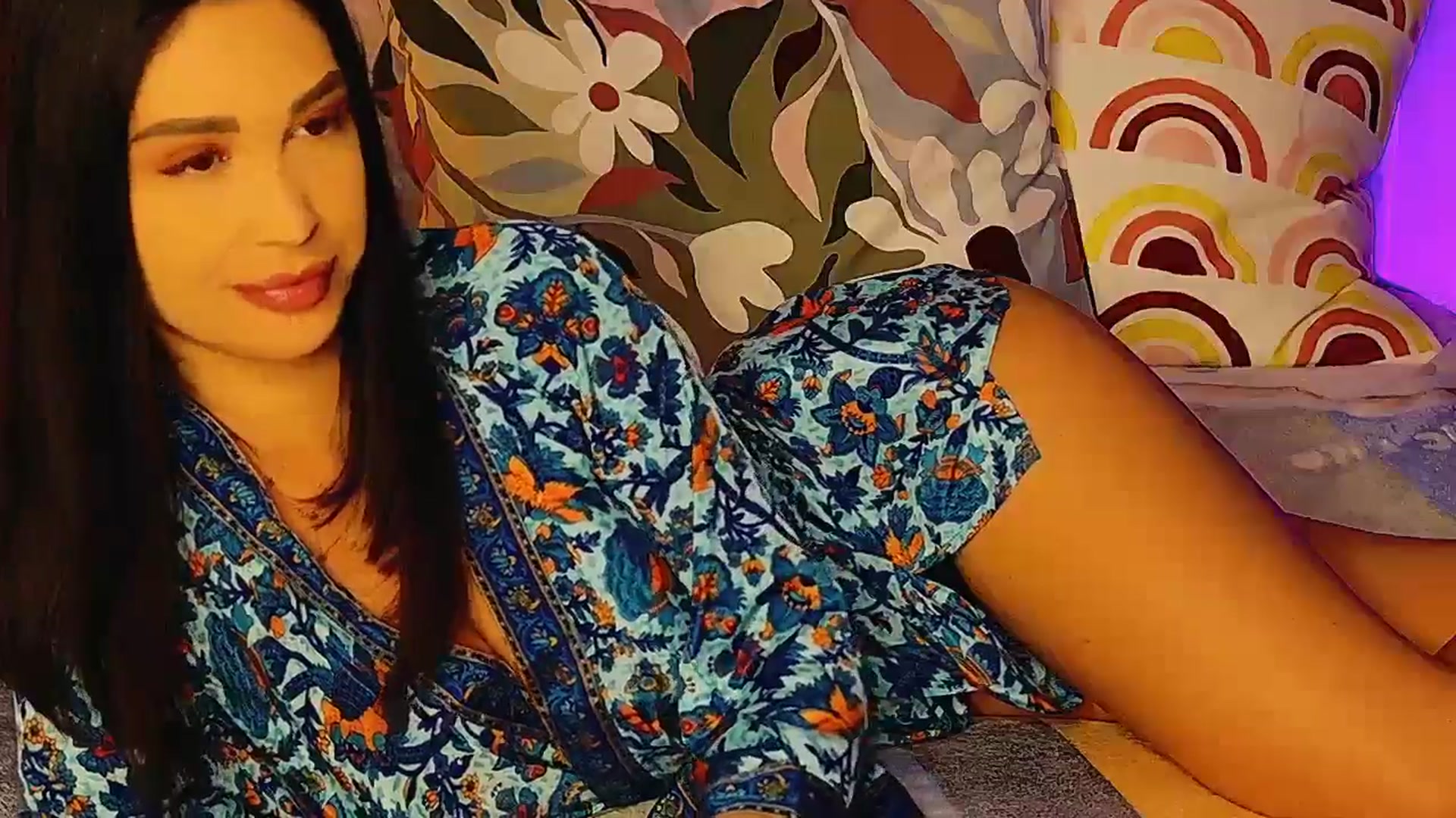 Gallery image thumbnail from AllisonDesire's myfreecams stream on, 02/10/2025, 20:50 image 20 of 20
