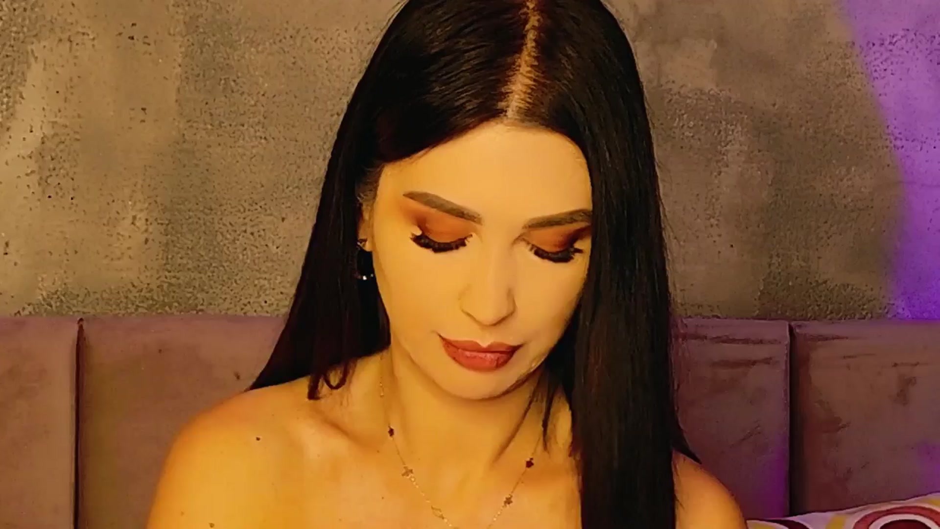 Gallery image thumbnail from AllisonDesire's myfreecams stream on, 02/20/2025, 18:01 image 1 of 20