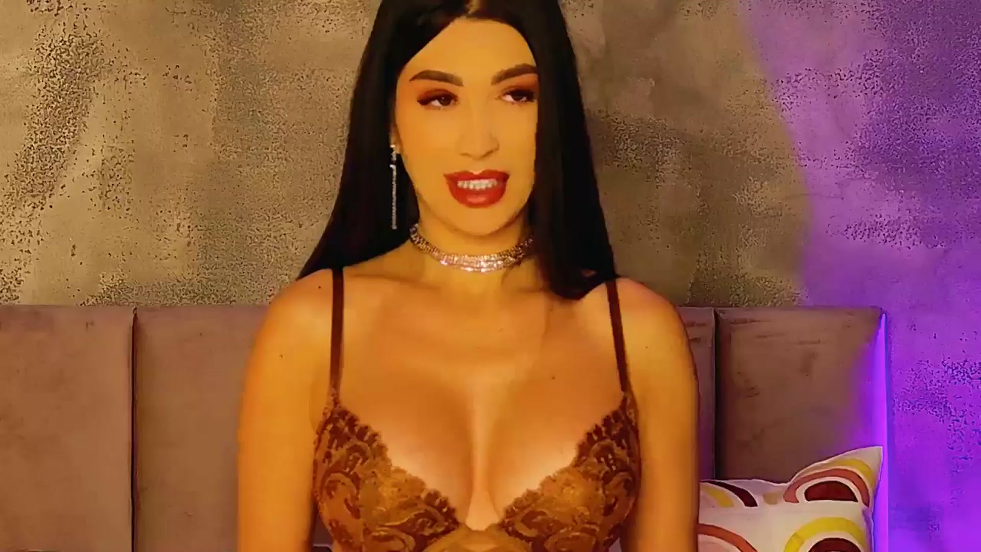 Gallery image thumbnail from AllisonDesire's myfreecams stream on, 02/23/2025, 19:52 image 16 of 20