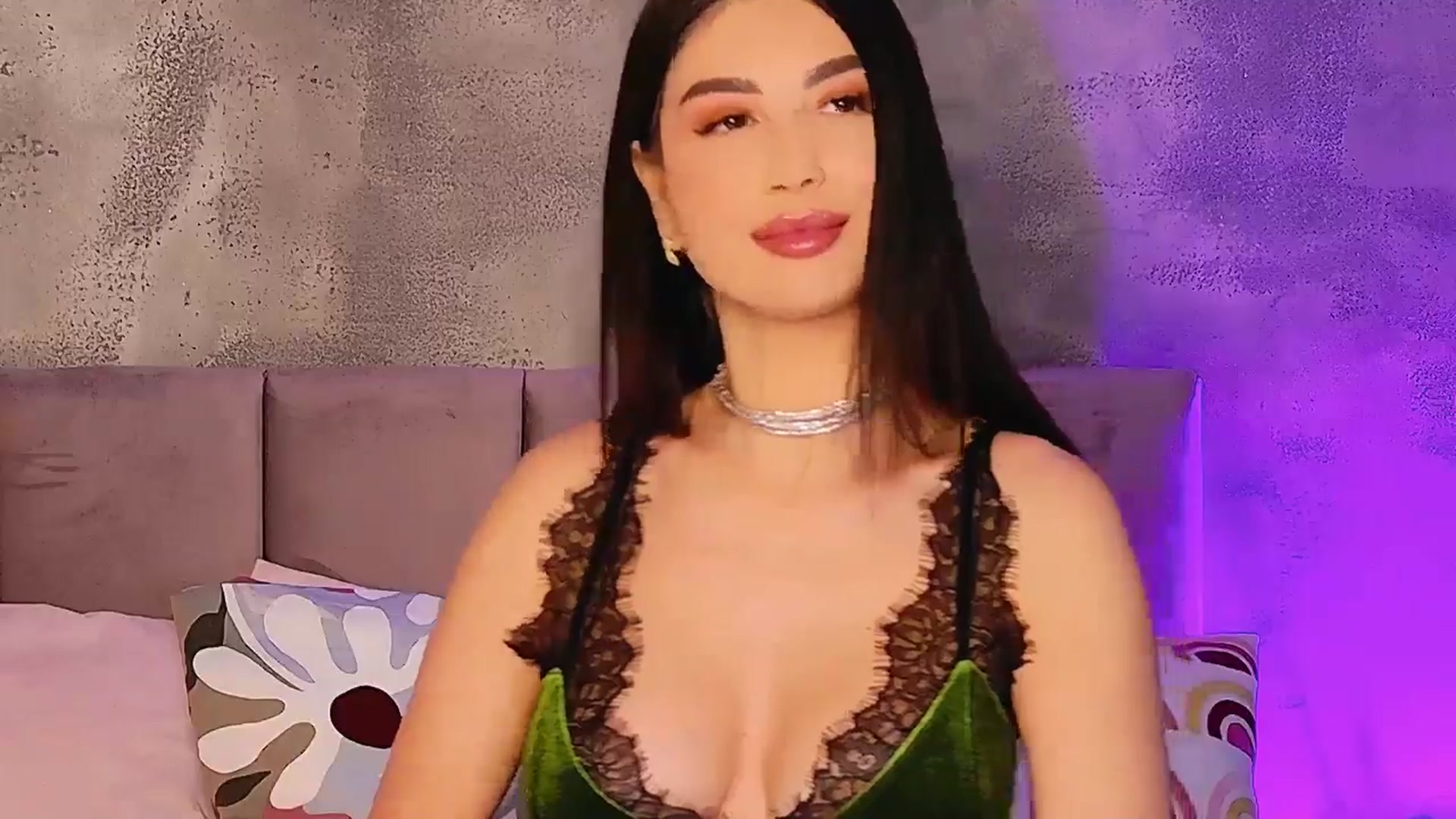 Gallery image thumbnail from AllisonDesire's myfreecams stream on, 02/27/2025, 14:11 image 15 of 20