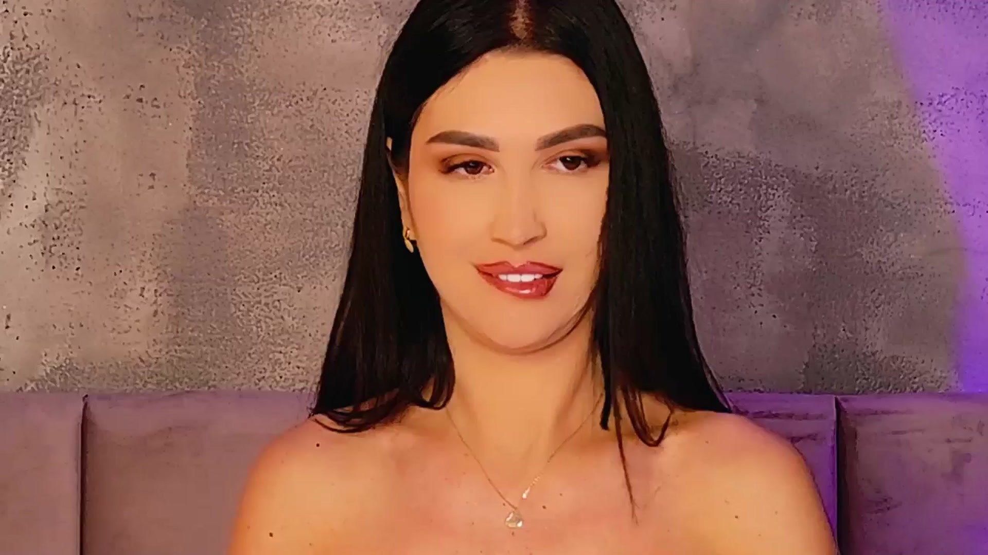 Gallery image thumbnail from AllisonDesire's myfreecams stream on, 03/08/2025, 18:30 image 20 of 20