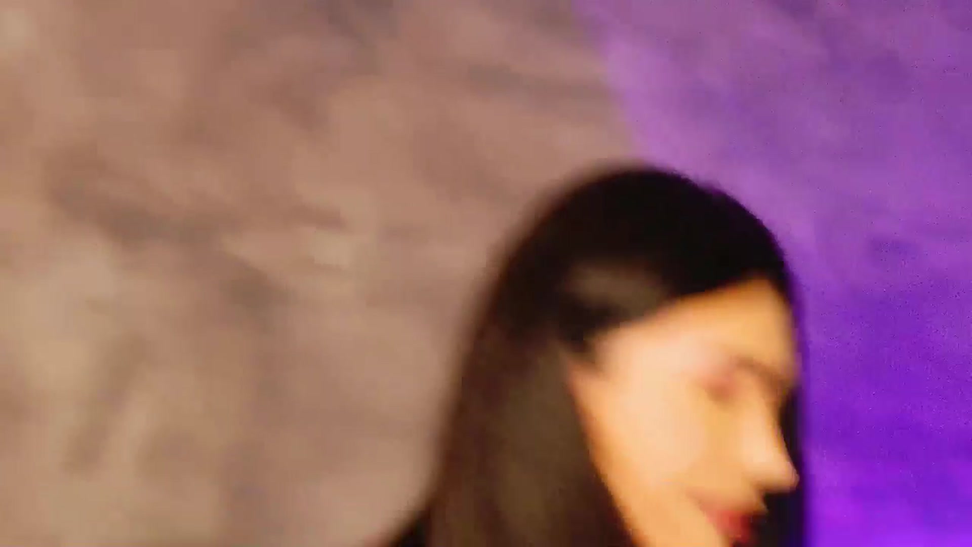 Gallery image thumbnail from AllisonDesire's myfreecams stream on, 04/15/2025, 19:42 image 13 of 20