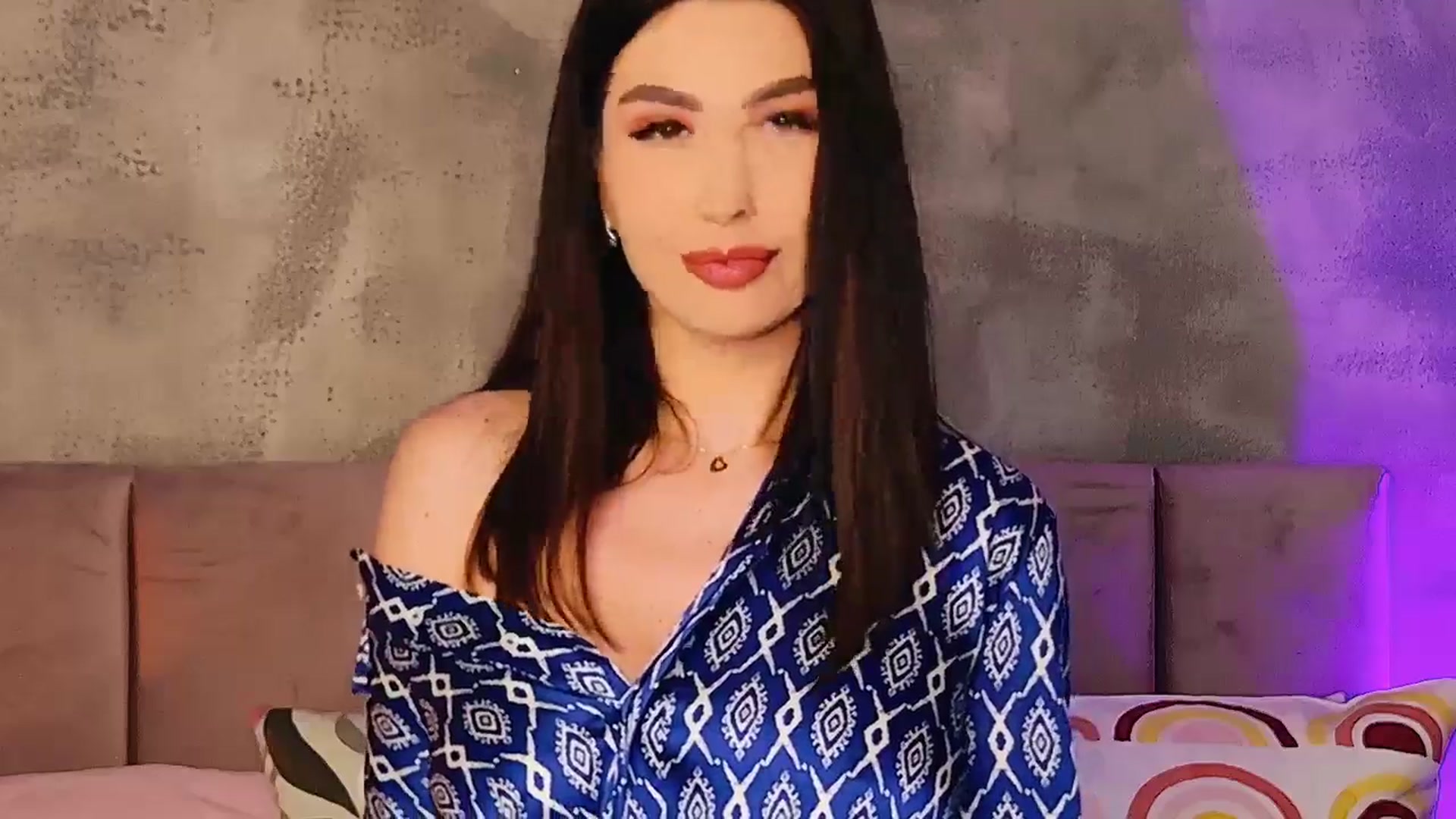 Gallery image thumbnail from AllisonDesire's myfreecams stream on, 04/26/2025, 16:48 image 11 of 20