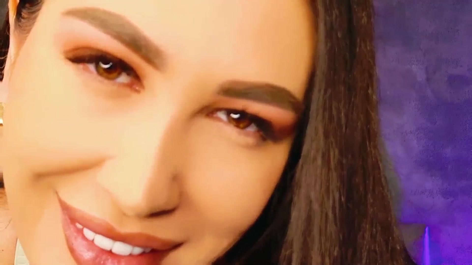 Gallery image thumbnail from AllisonDesire's myfreecams stream on, 06/23/2025, 05:27 image 11 of 20