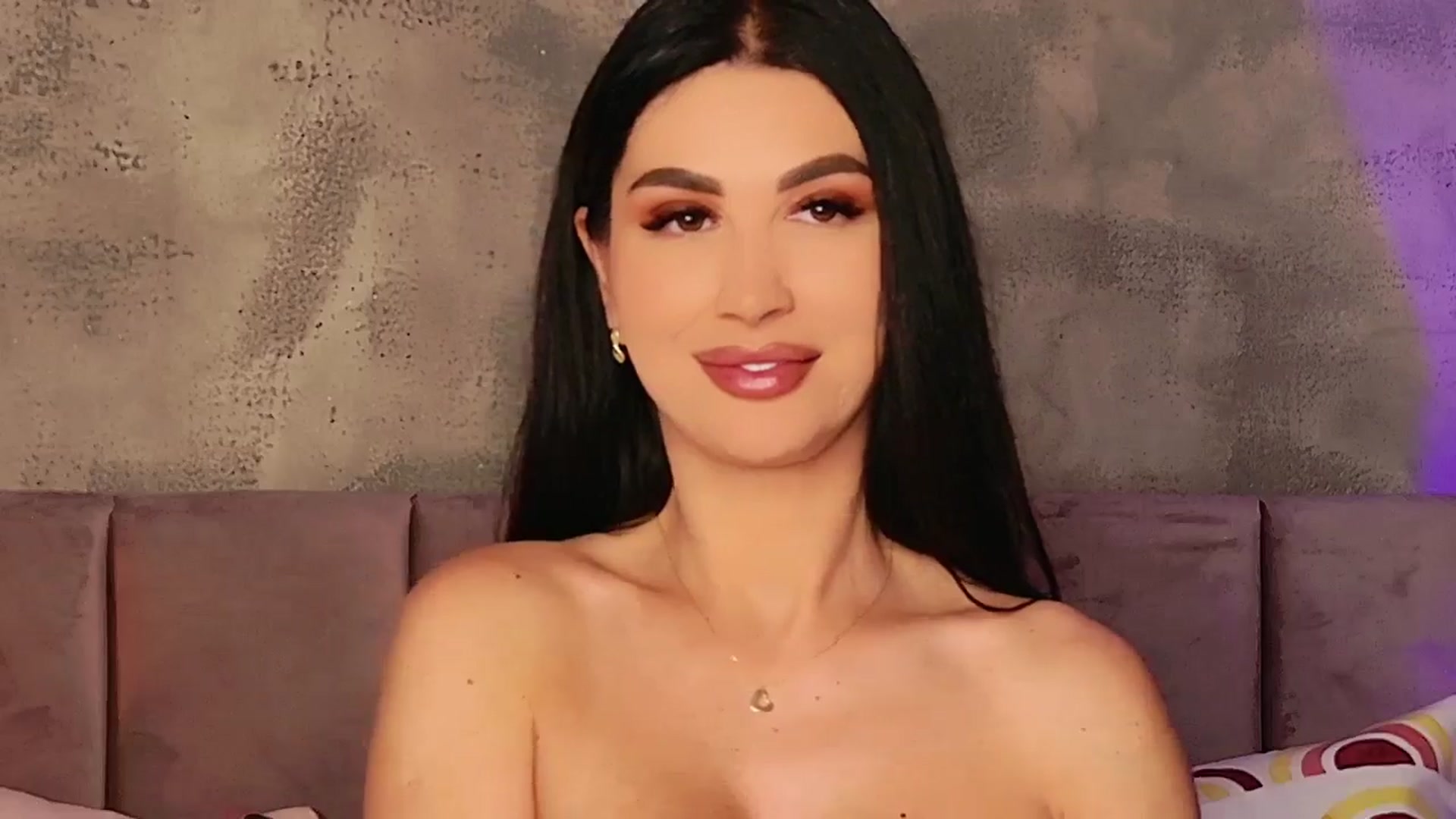 Gallery image thumbnail from AllisonDesire's myfreecams stream on, 06/27/2025, 09:23 image 20 of 20