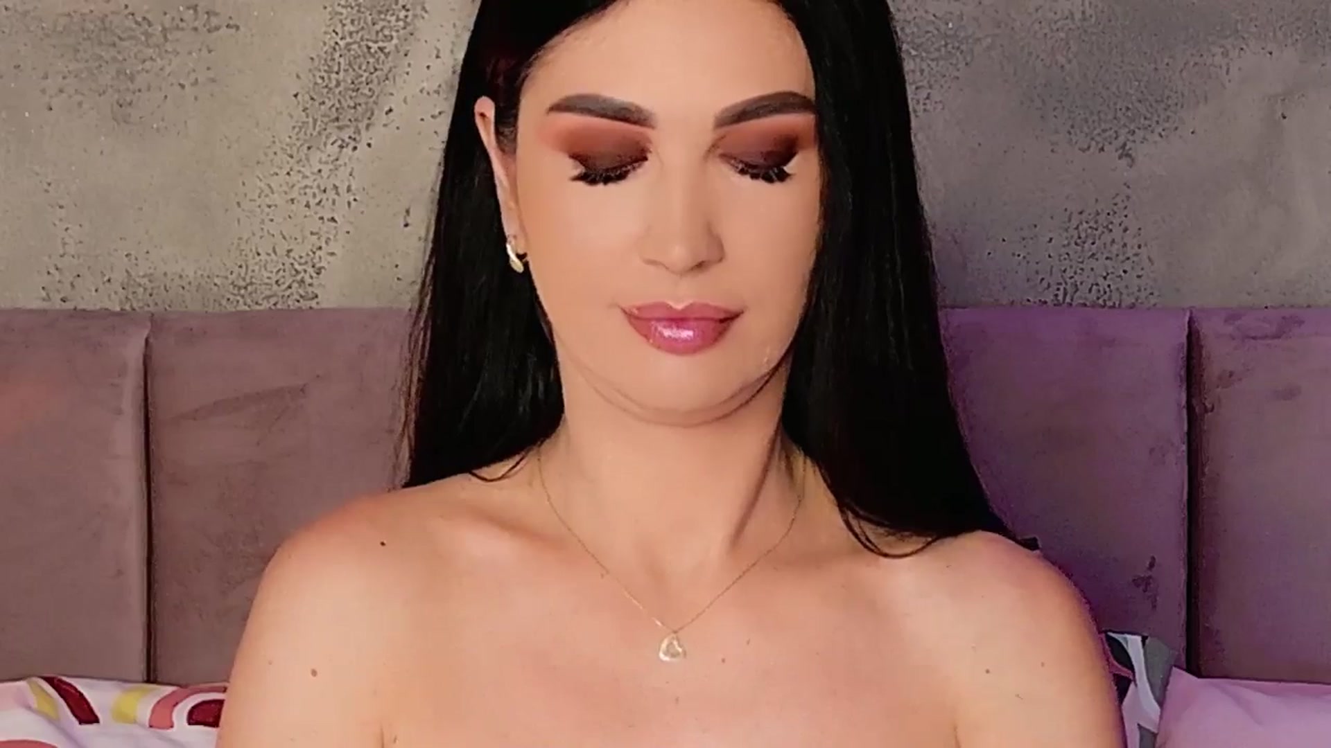 Gallery image thumbnail from AllisonDesire's myfreecams stream on, 07/20/2025, 12:07 image 6 of 20