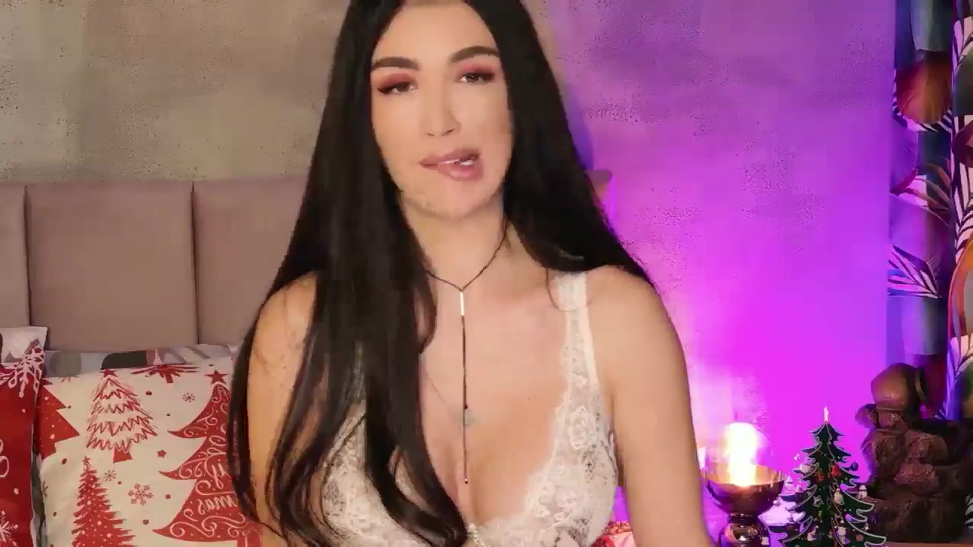 Gallery image thumbnail from AllisonDesire's myfreecams stream on, 12/27/2025, 16:20 image 19 of 20