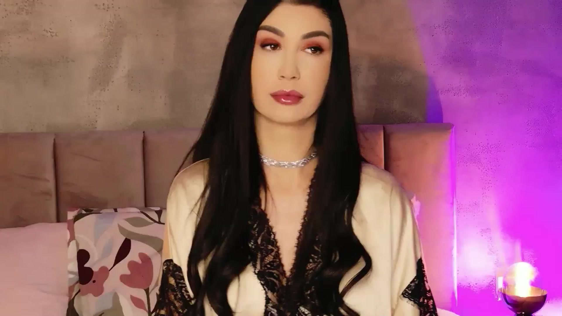 Gallery image thumbnail from AllisonDesire's myfreecams stream on, 01/16/2026, 05:25 image 1 of 20
