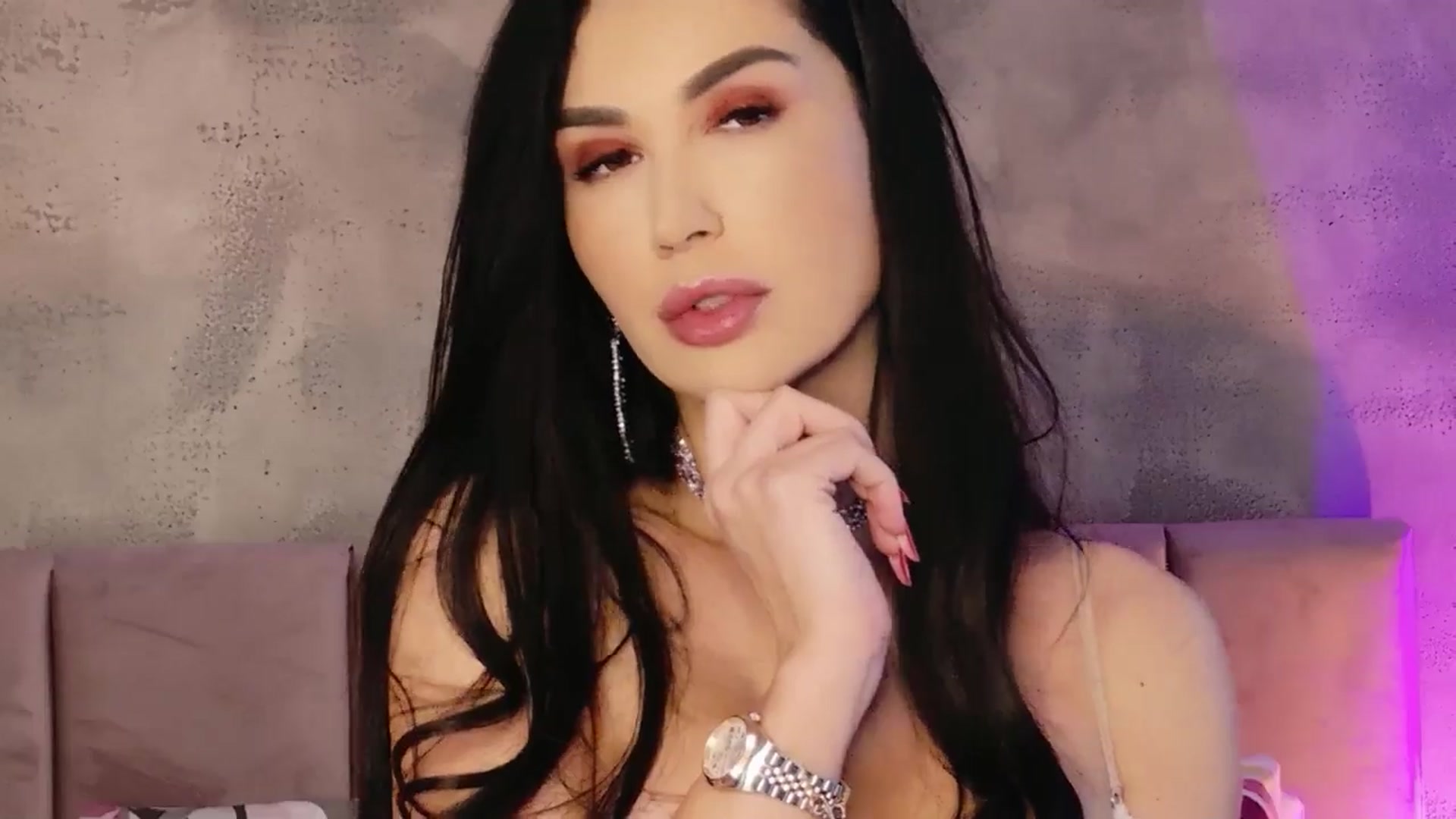 Gallery image thumbnail from AllisonDesire's myfreecams stream on, 01/16/2026, 08:24 image 9 of 20