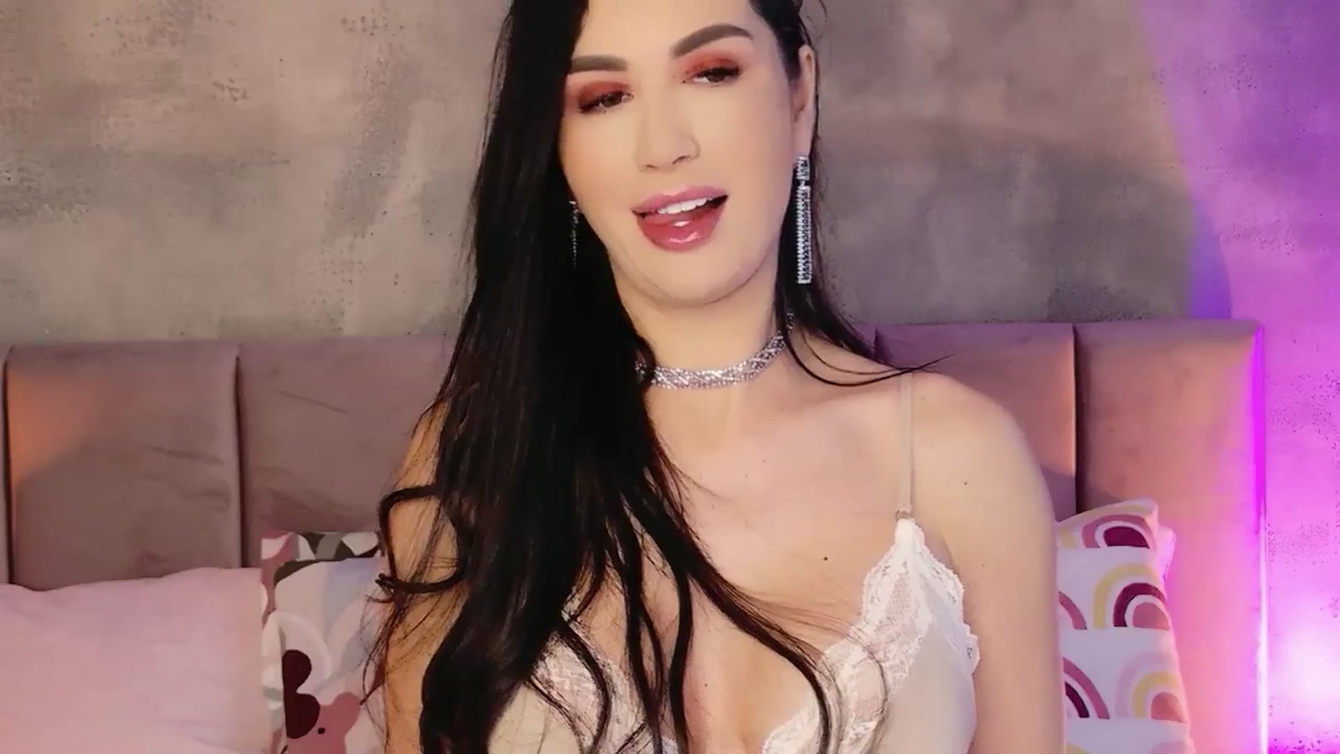 Gallery image thumbnail from AllisonDesire's myfreecams stream on, 01/16/2026, 08:24 image 3 of 20