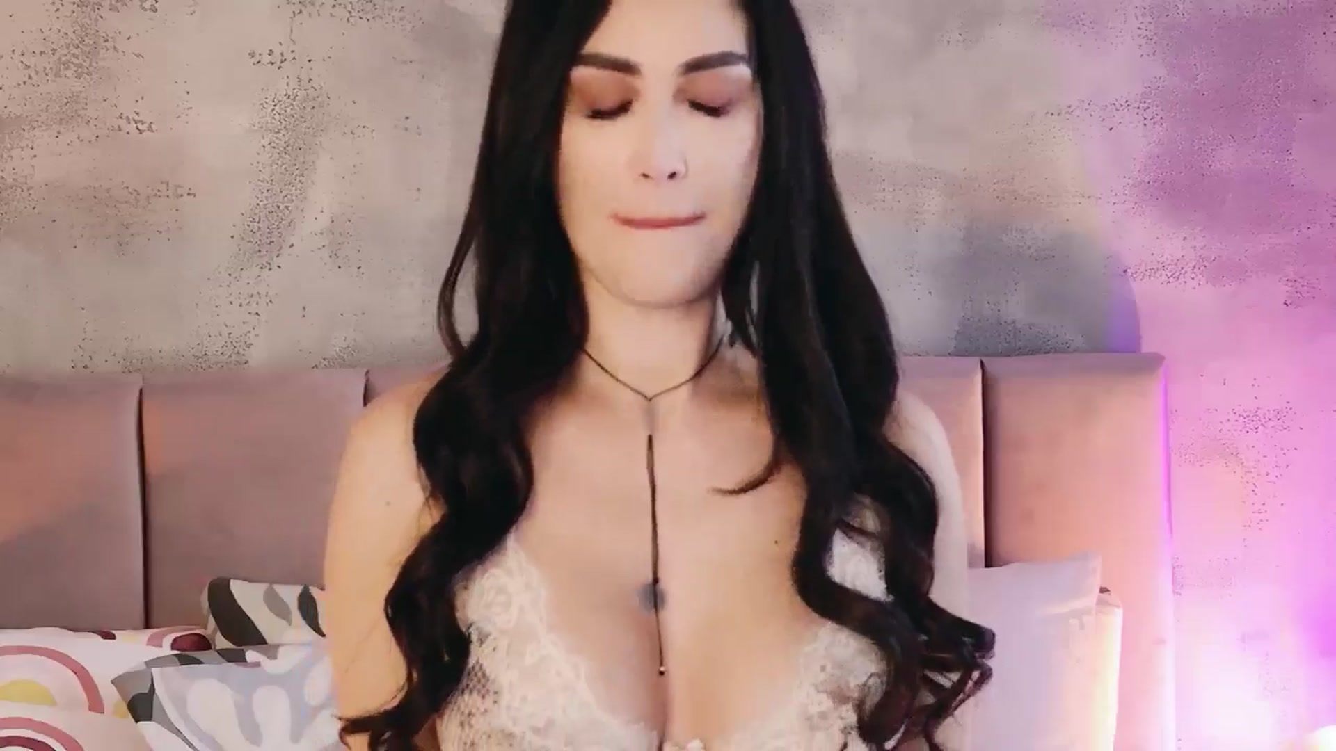 Gallery image thumbnail from AllisonDesire's myfreecams stream on, 02/06/2026, 13:27 image 9 of 20