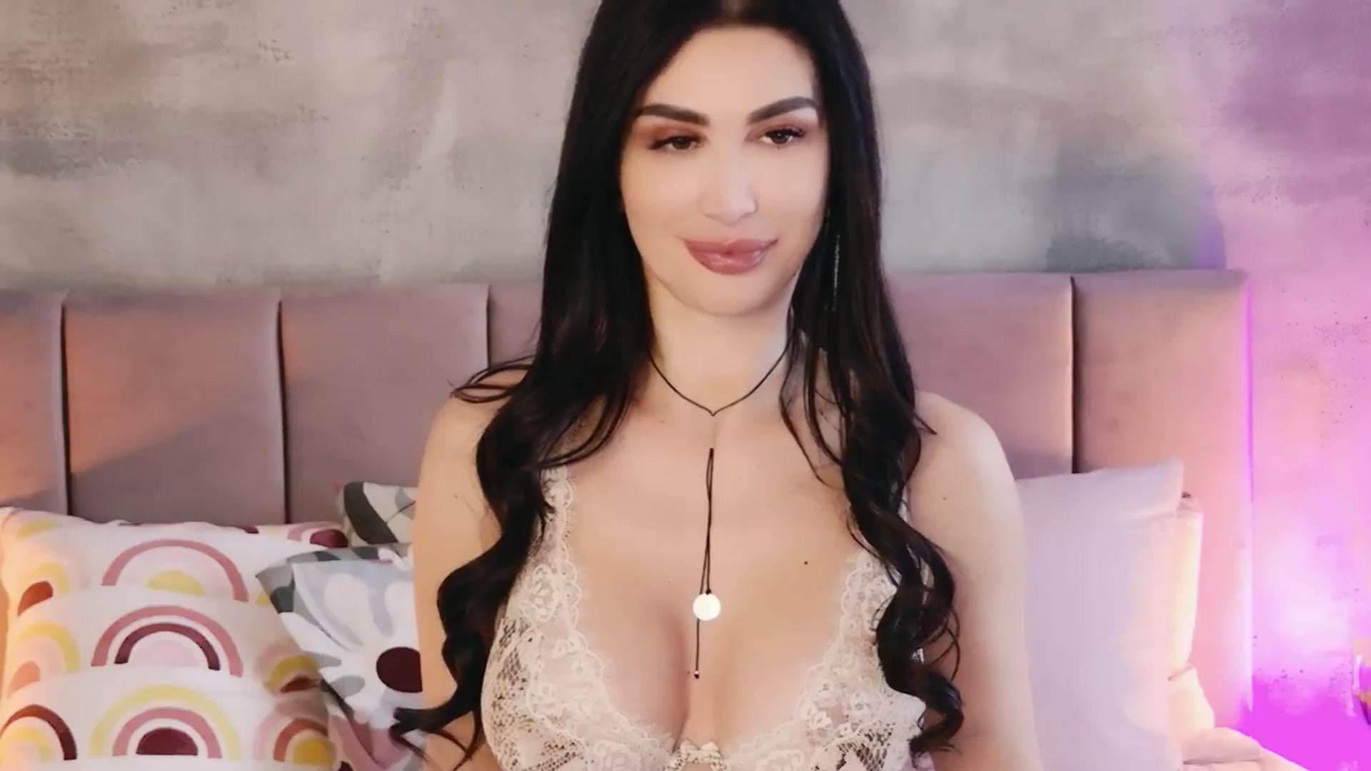 Gallery image thumbnail from AllisonDesire's myfreecams stream on, 02/06/2026, 13:27 image 5 of 20