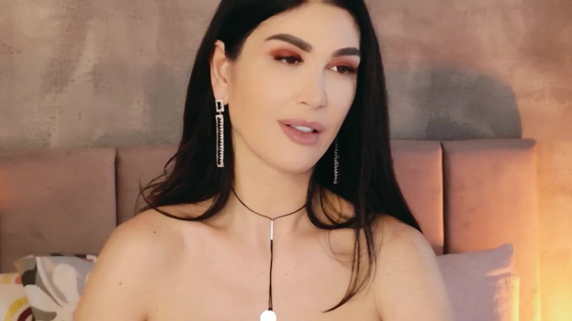 Gallery image thumbnail from AllisonDesire's myfreecams stream on, 02/07/2026, 11:19 image 20 of 20