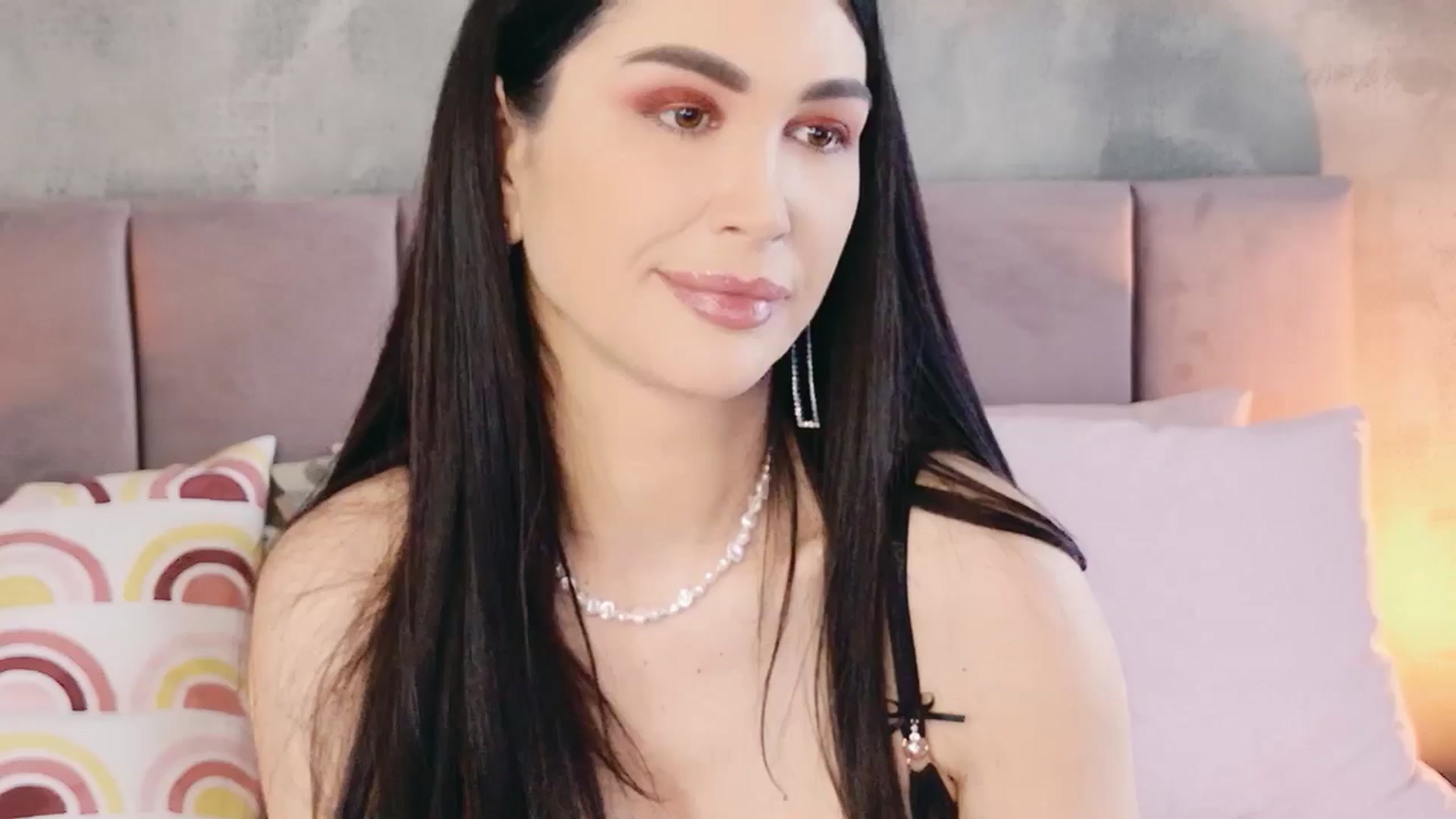 Gallery image thumbnail from AllisonDesire's myfreecams stream on, 02/11/2026, 12:22 image 1 of 20