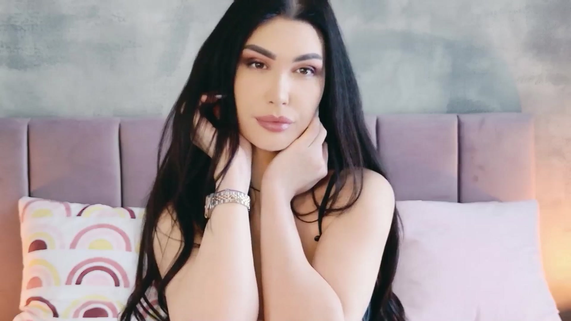 Gallery image thumbnail from AllisonDesire's myfreecams stream on, 02/19/2026, 12:53 image 17 of 20