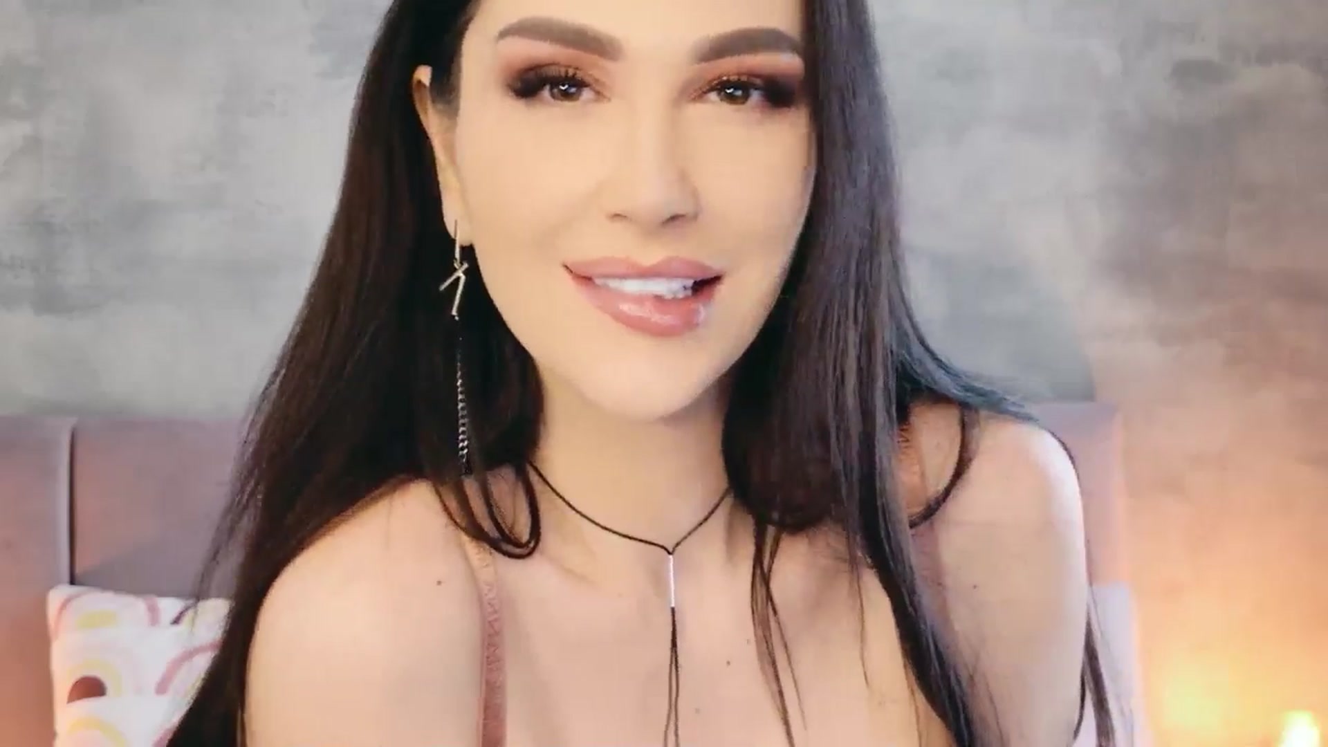 Gallery image thumbnail from AllisonDesire's myfreecams stream on, 02/20/2026, 11:25 image 5 of 20