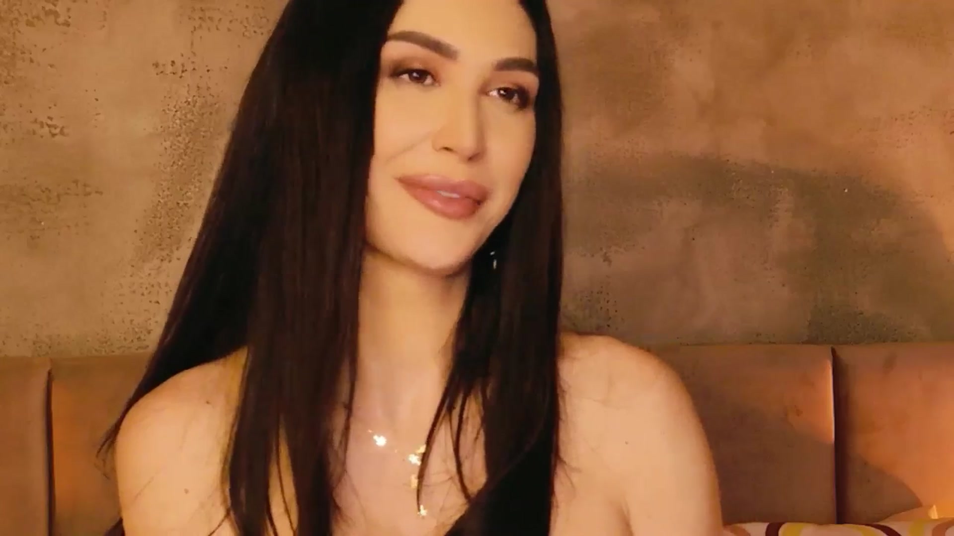 Gallery image thumbnail from AllisonDesire's myfreecams stream on, 02/26/2026, 17:56 image 18 of 20