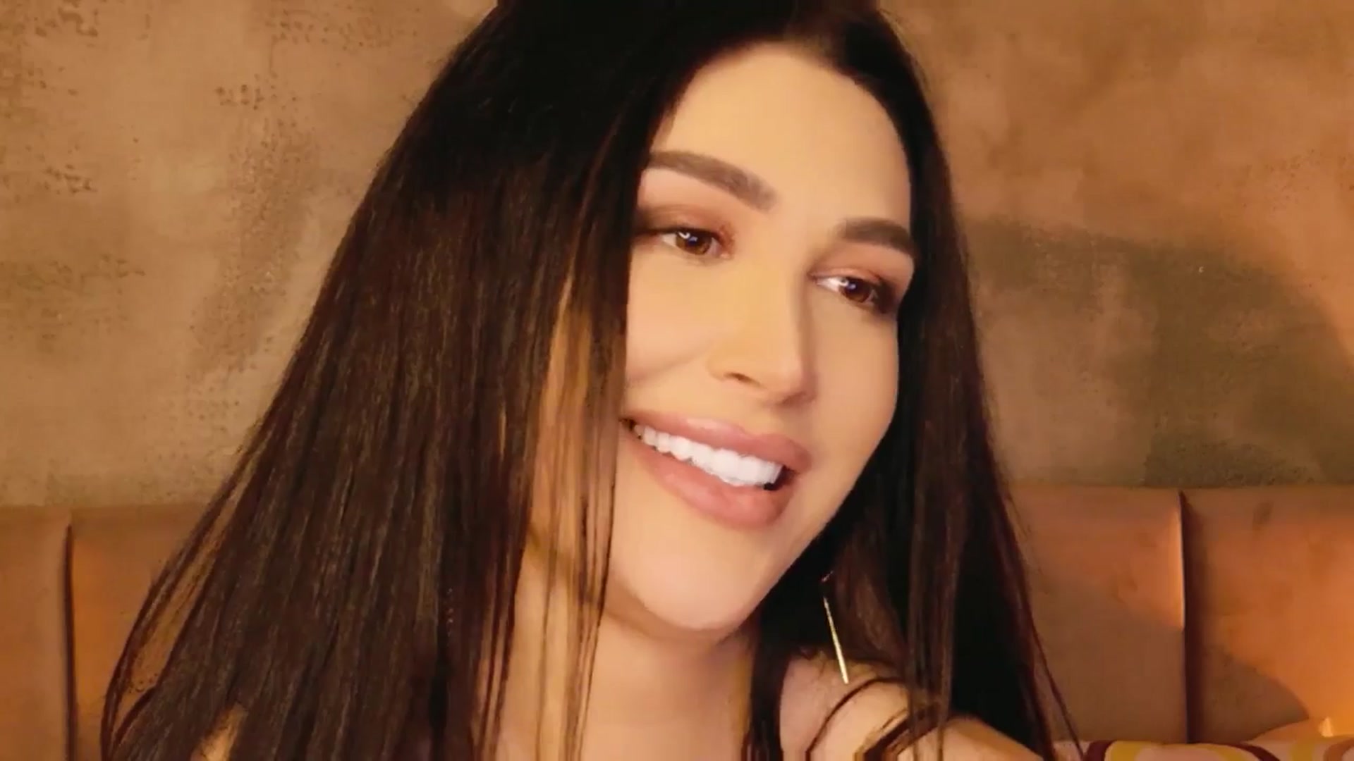 Gallery image thumbnail from AllisonDesire's myfreecams stream on, 02/26/2026, 17:56 image 11 of 20