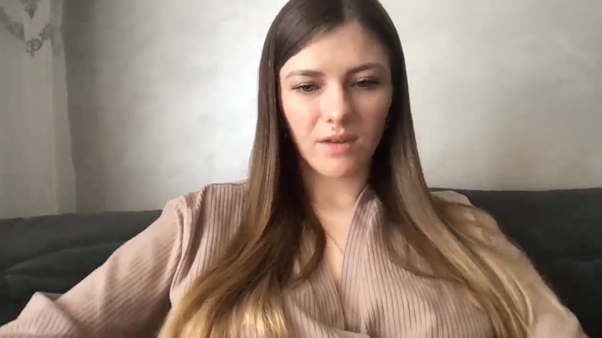 Gallery image thumbnail from AllisonWright's myfreecams stream on, 03/07/2026, 11:29 image 8 of 20