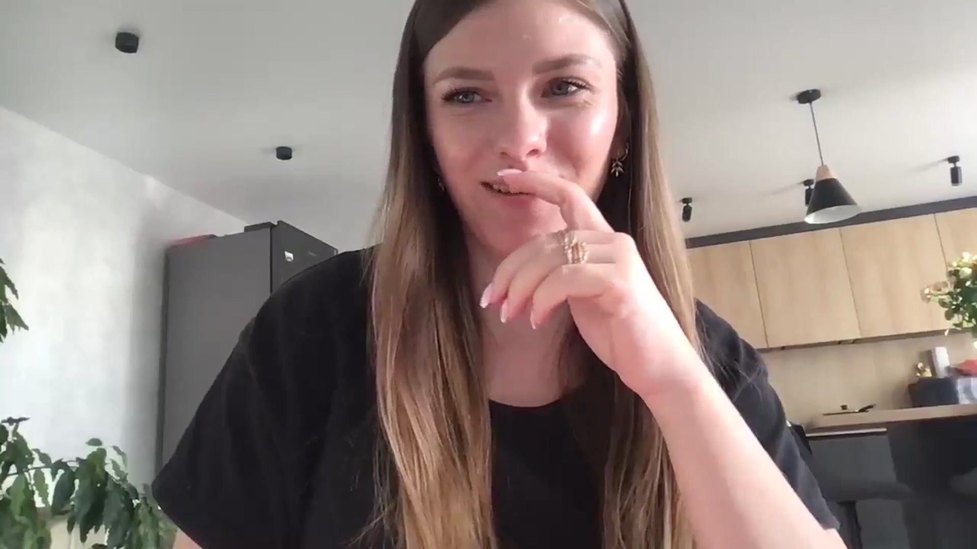 Gallery image thumbnail from AllisonWright's myfreecams stream on, 03/09/2026, 14:45 image 8 of 20