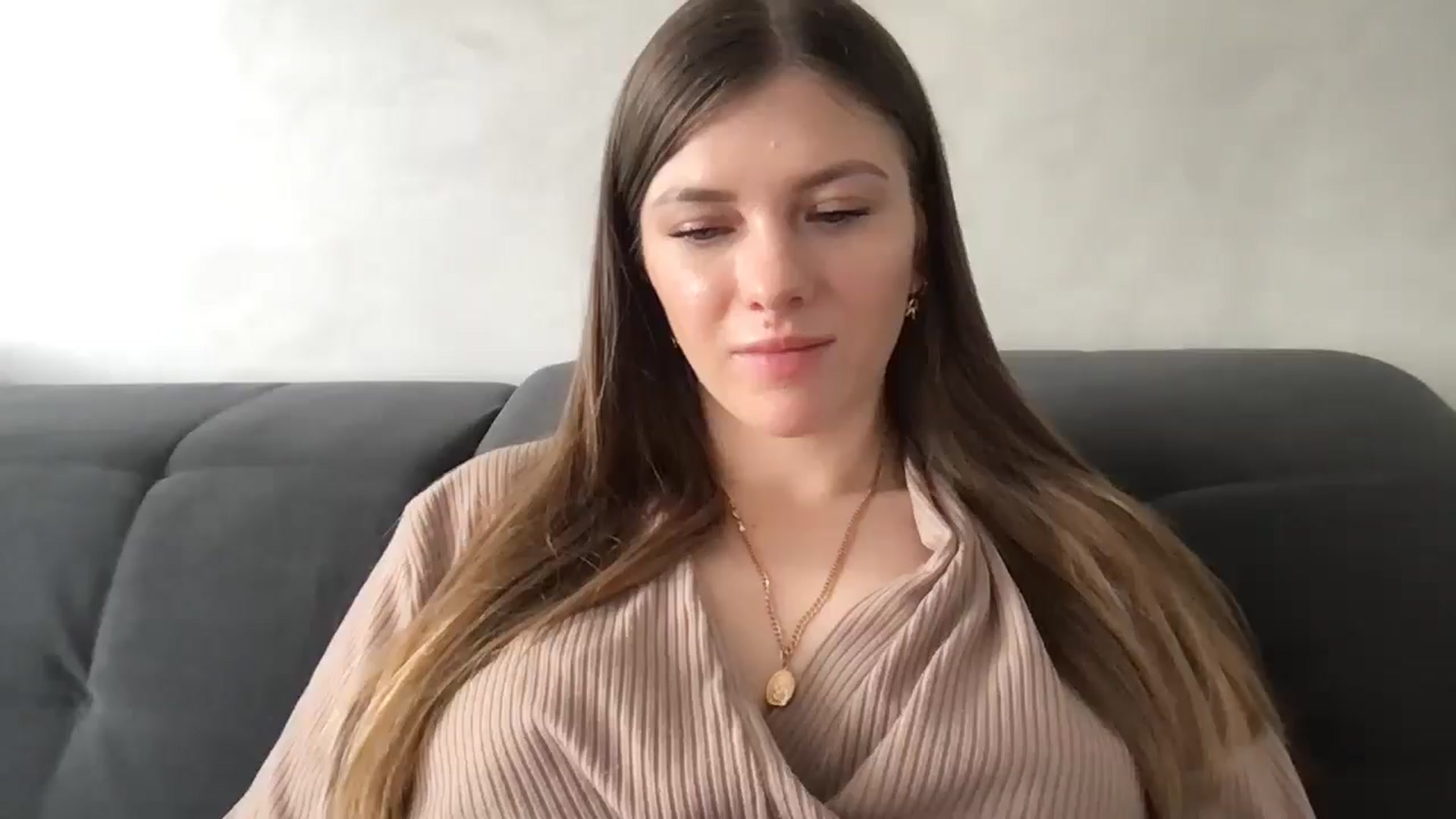 Gallery image thumbnail from AllisonWright's myfreecams stream on, 04/01/2026, 12:16 image 1 of 20