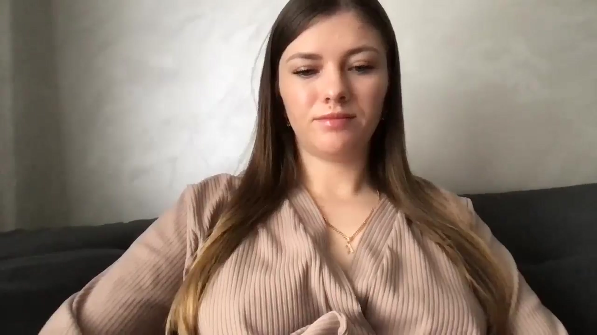 Gallery image thumbnail from AllisonWright's myfreecams stream on, 04/16/2026, 10:05 image 9 of 20