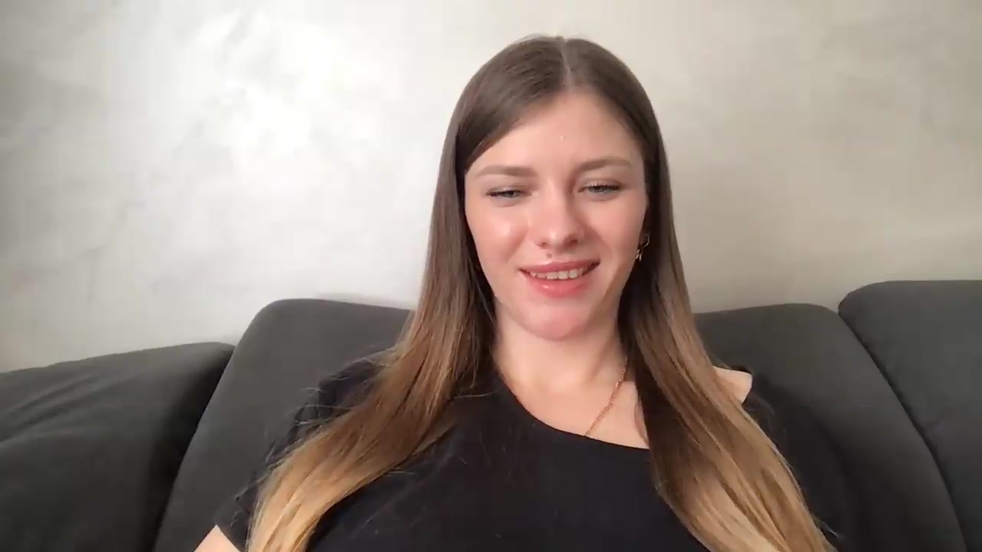 Gallery image thumbnail from AllisonWright's myfreecams stream on, 04/21/2026, 15:26 image 4 of 20