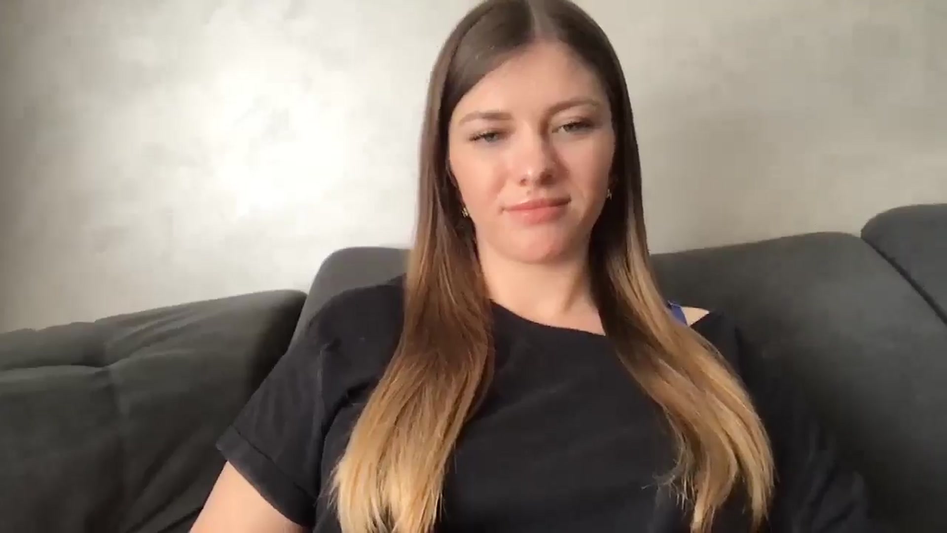 Gallery image thumbnail from AllisonWright's myfreecams stream on, 04/27/2026, 12:35 image 10 of 20