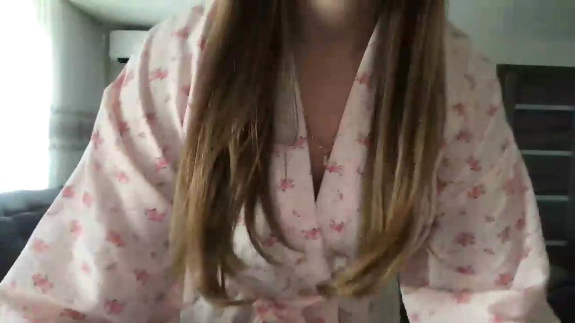 Gallery image thumbnail from AllisonWright's myfreecams stream on, 08/11/2026, 11:03 image 12 of 20