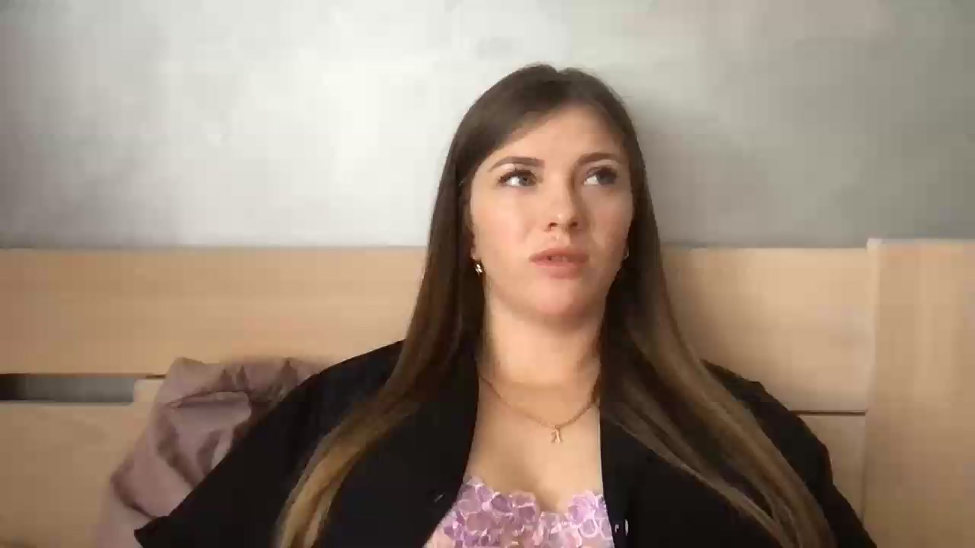 Gallery image thumbnail from AllisonWright's myfreecams stream on, 08/25/2026, 08:46 image 16 of 20