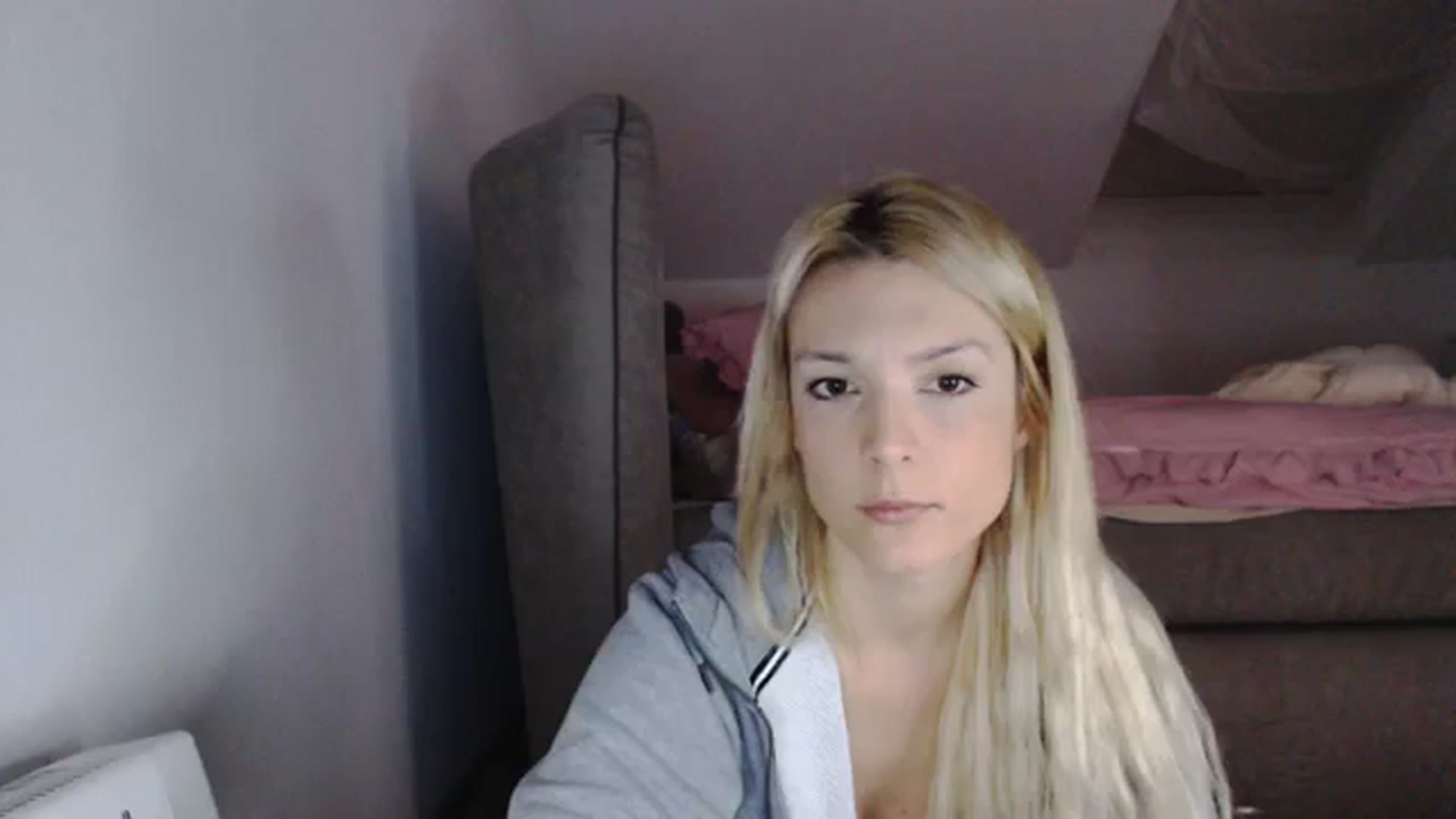 Gallery image thumbnail from AllleeS's myfreecams stream on, 10/23/2023, 14:12 image 1 of 20