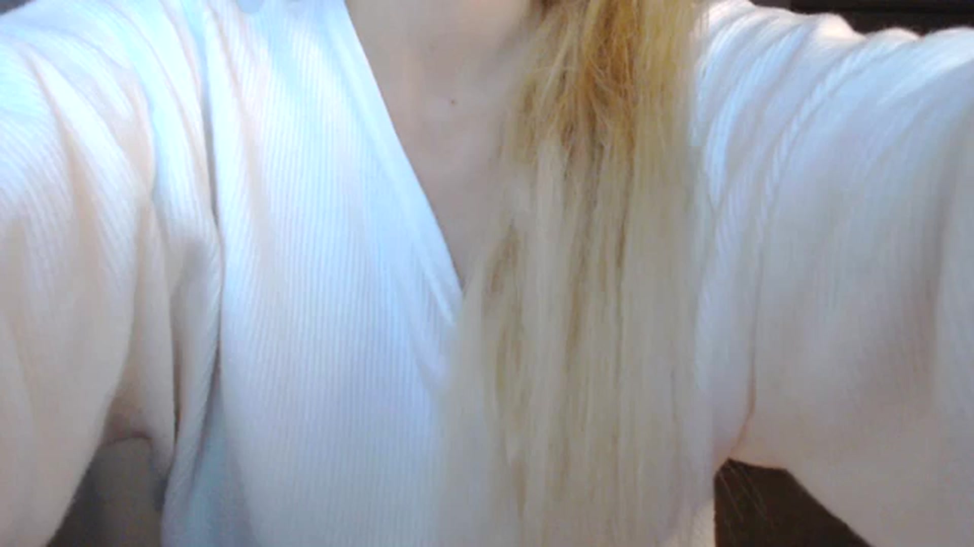 Gallery image thumbnail from AllleeS's myfreecams stream on, 11/13/2023, 14:14 image 13 of 20