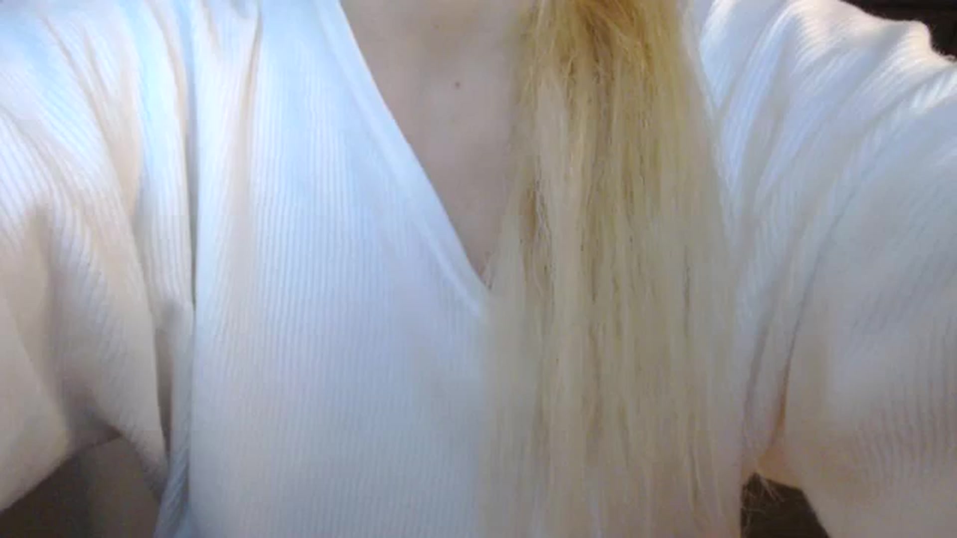 Gallery image thumbnail from AllleeS's myfreecams stream on, 11/13/2023, 14:14 image 9 of 20