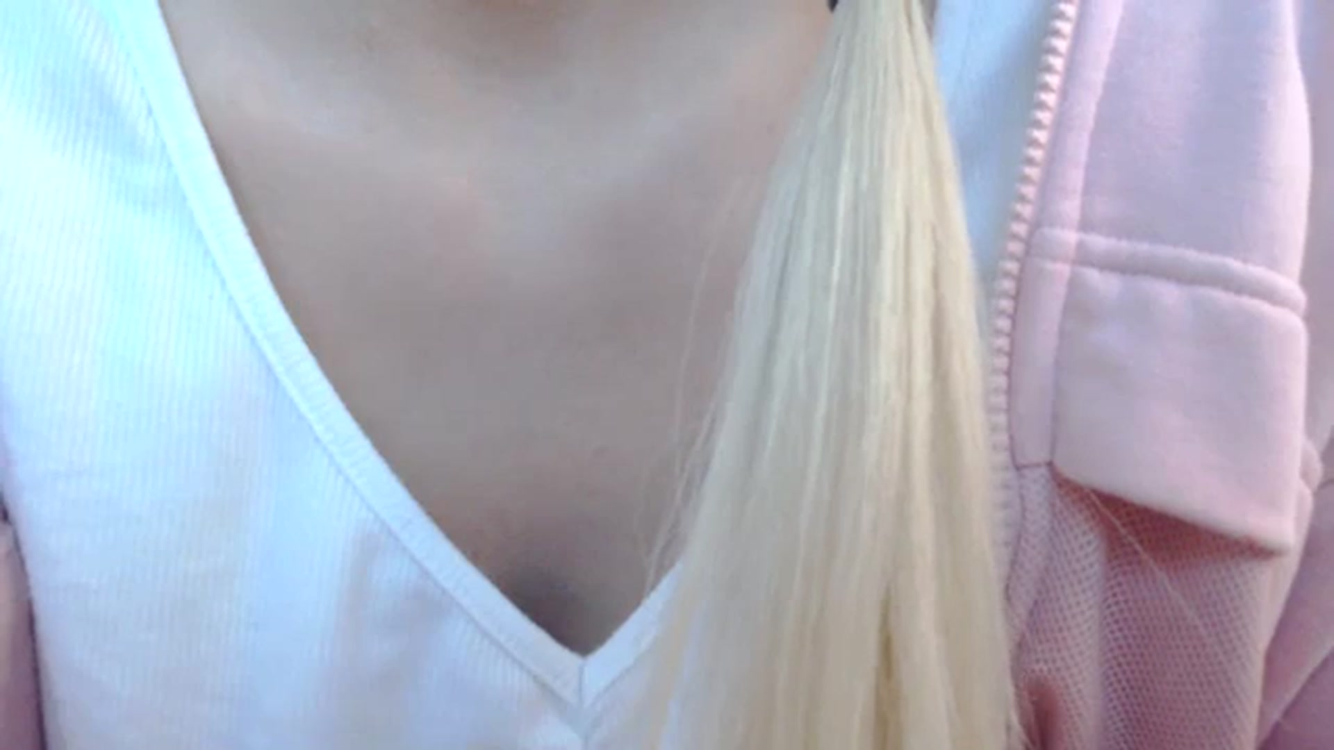 Gallery image thumbnail from AllleeS's myfreecams stream on, 12/14/2023, 14:46 image 4 of 20